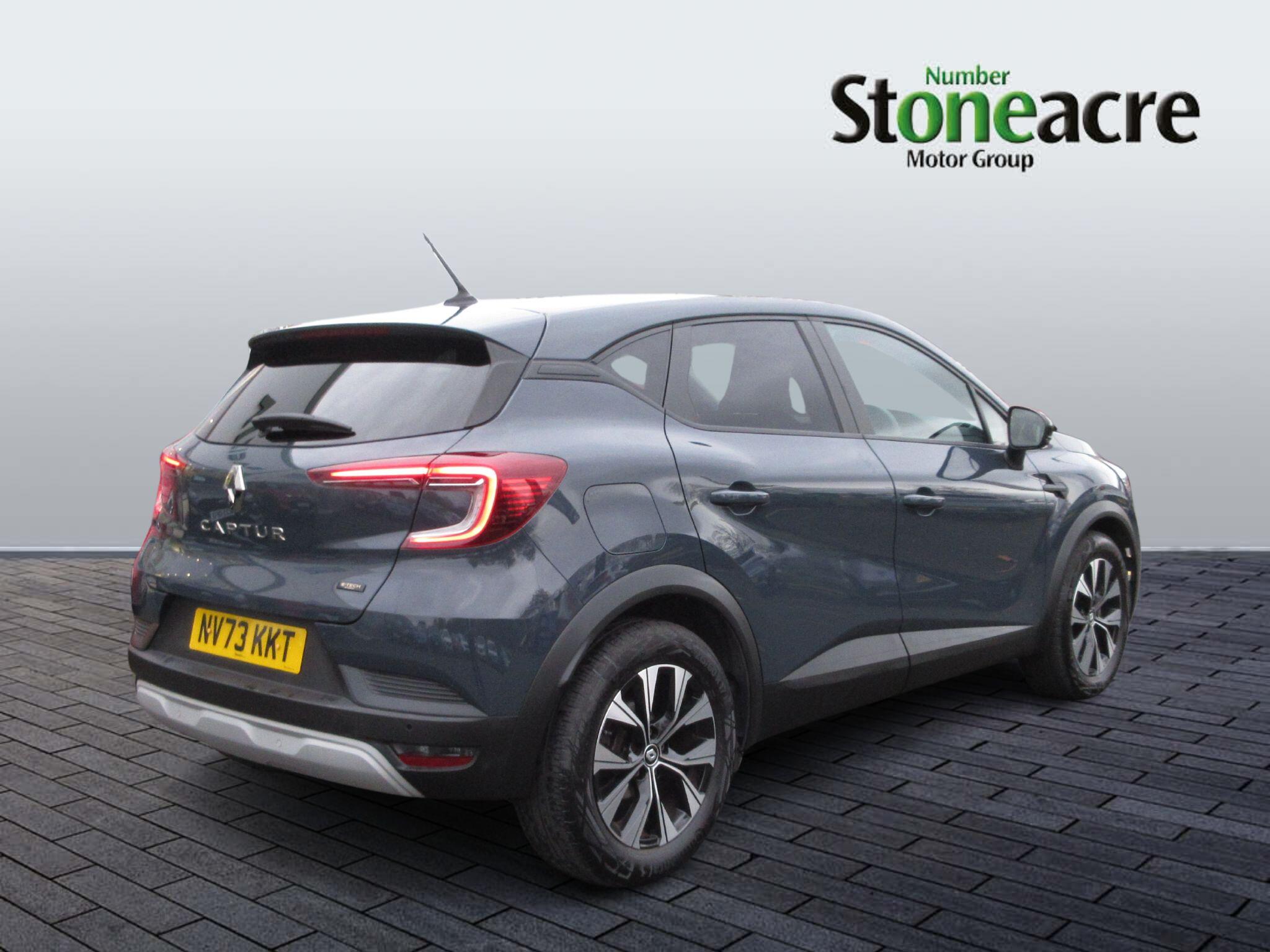 Renault Captur E-Tech 1.6 E-TECH evolution Auto Euro 6 (s/s) 5dr NV73KKT Image 3
