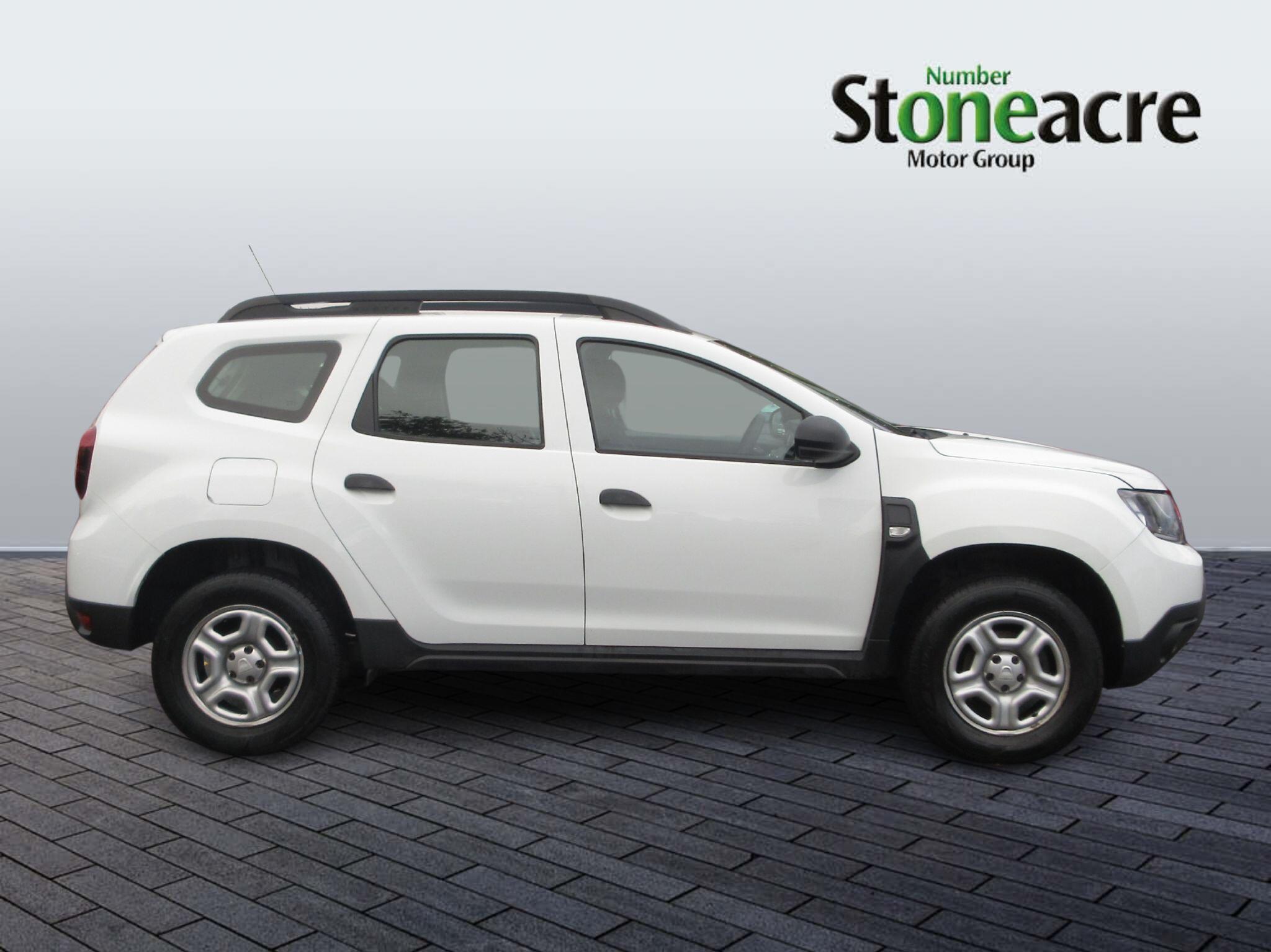 Dacia Duster 1.0 TCe 100 Essential 5dr NU21KSN Image 2