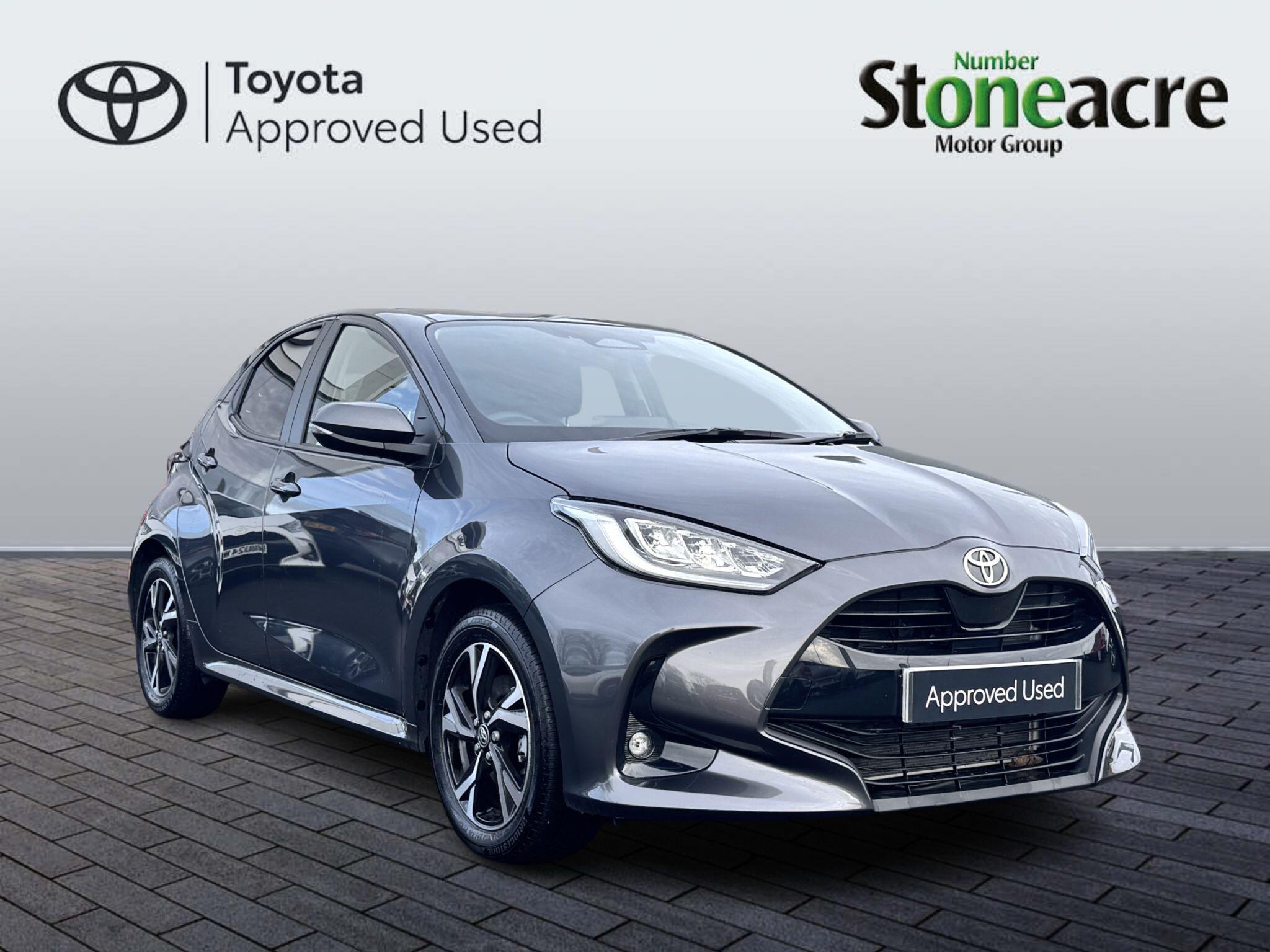 Toyota Yaris 1.5 Hybrid Design 5dr CVT NU24ZSW Image 1