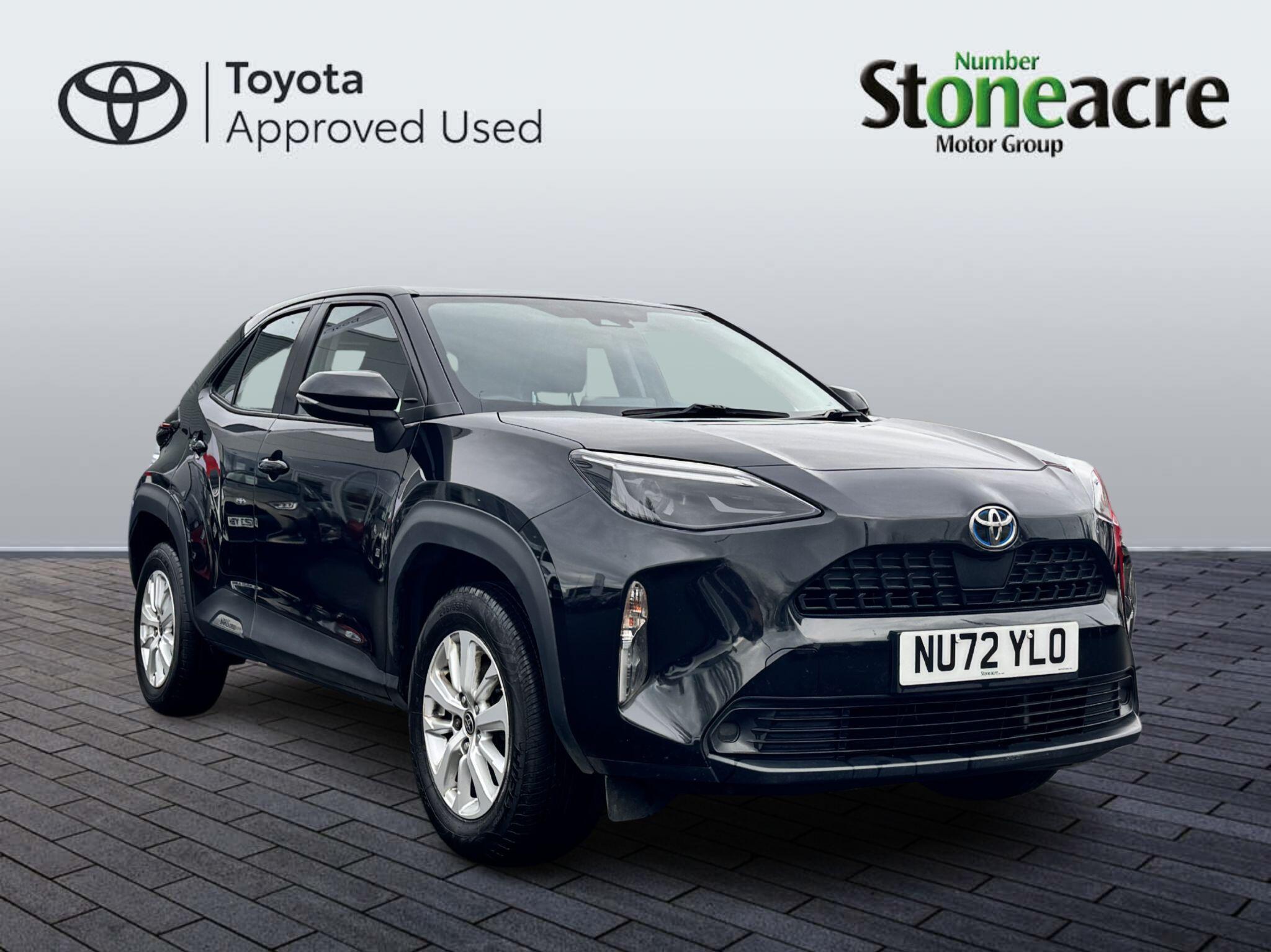 Toyota Yaris Cross 1.5 VVT-h Icon SUV 5dr Petrol Hybrid E-CVT Euro 6 (s/s) (116 ps) NU72YLO Image 1