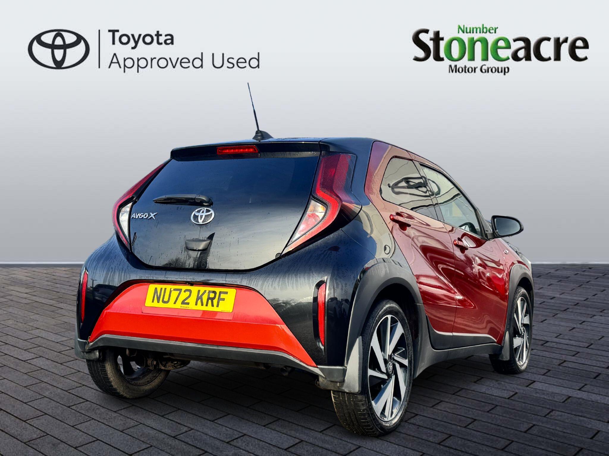 Toyota Aygo X 1.0 VVT-i Edge 5dr NU72KRF Image 3