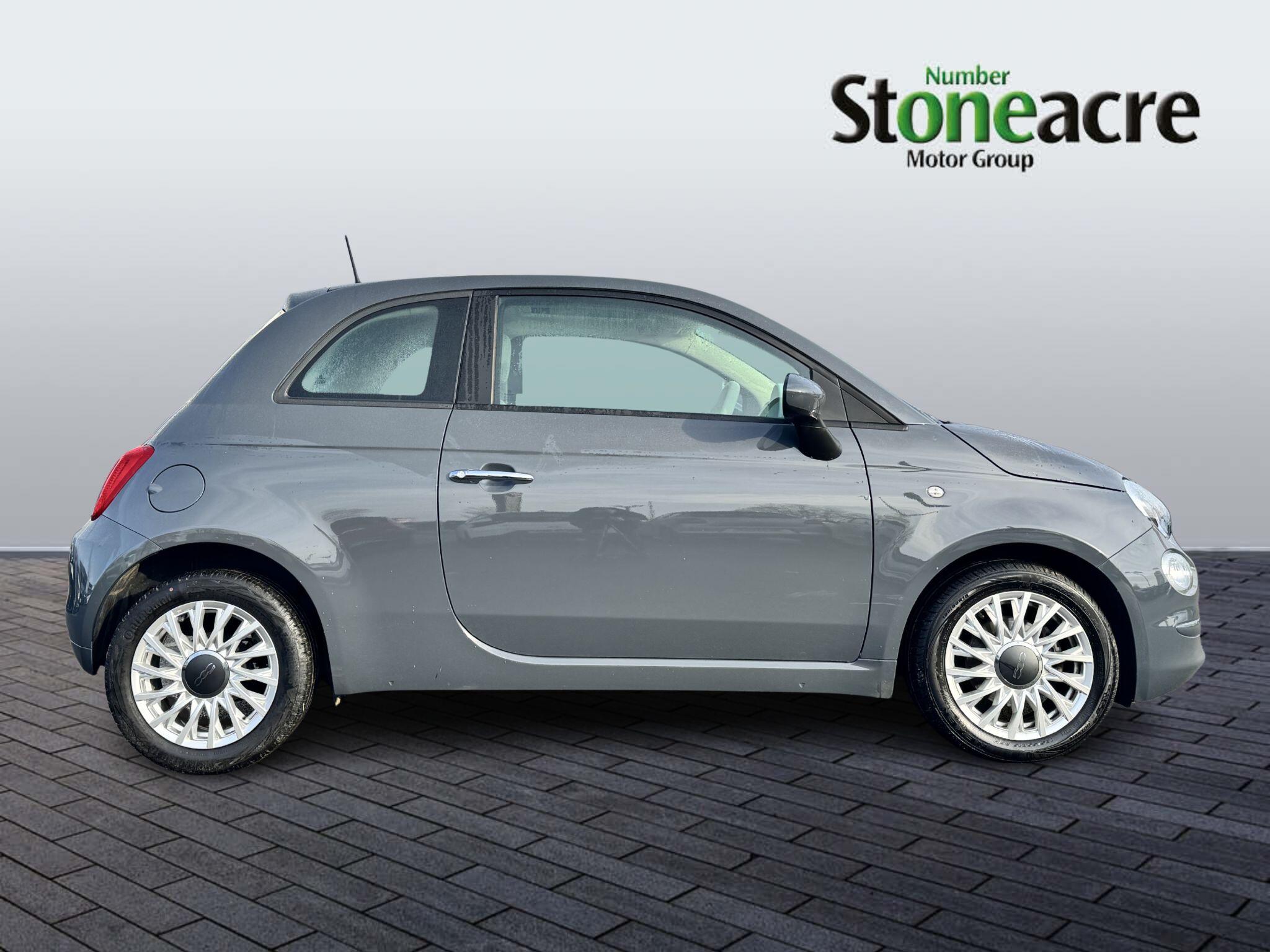 Fiat 500 1.0 Mild Hybrid Lounge 3dr NX21JJO Image 2