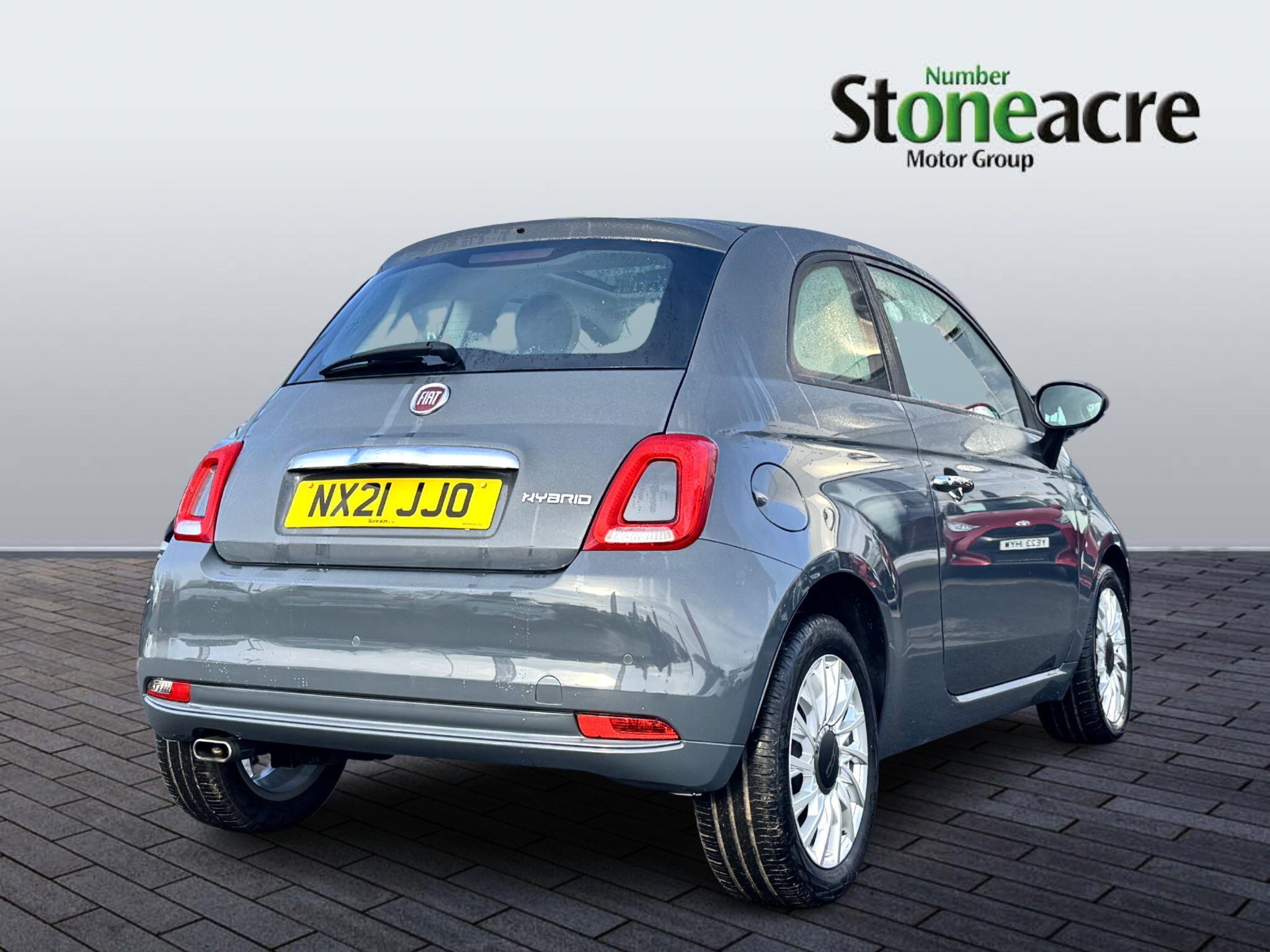 Fiat 500 1.0 Mild Hybrid Lounge 3dr NX21JJO Image 3