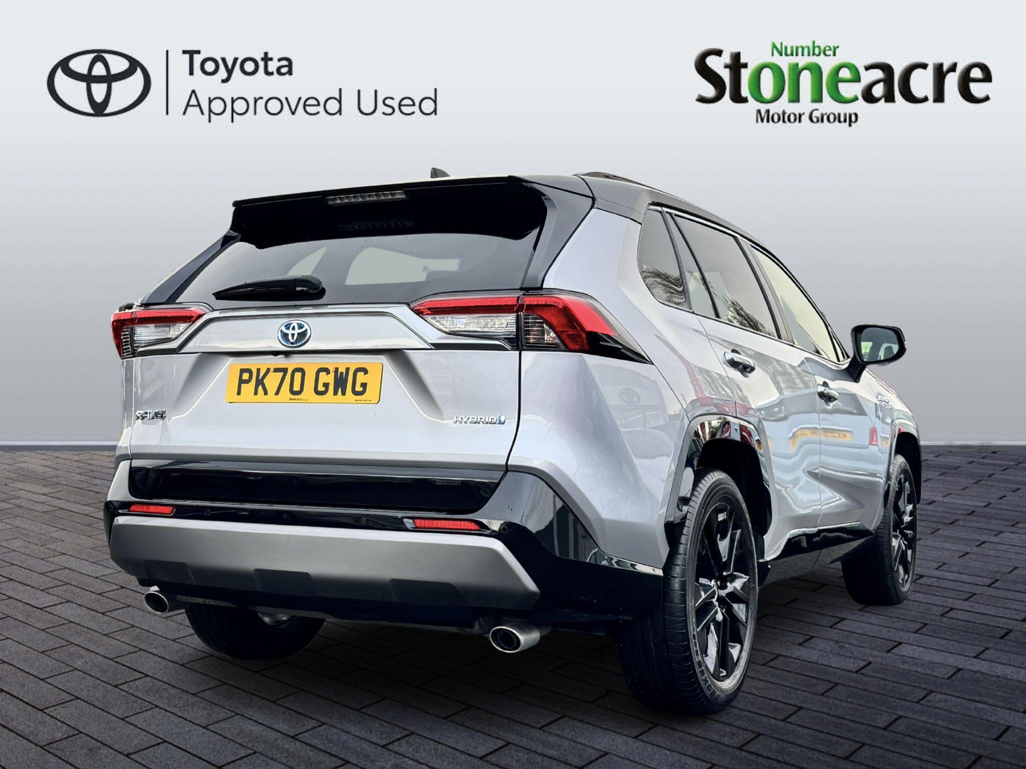 Toyota RAV4 Self-Charging Hybrid 2.5 VVT-h GPF Dynamic SUV 5dr Petrol Hybrid CVT Euro 6 (s/s) (218 ps) PK70GWG Image 3