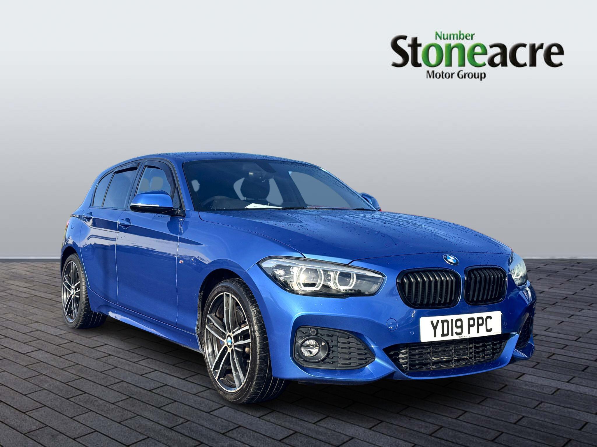 BMW 1 Series 2.0 120d M Sport Shadow Edition Auto xDrive Euro 6 (s/s) 5dr YD19PPC Image 1