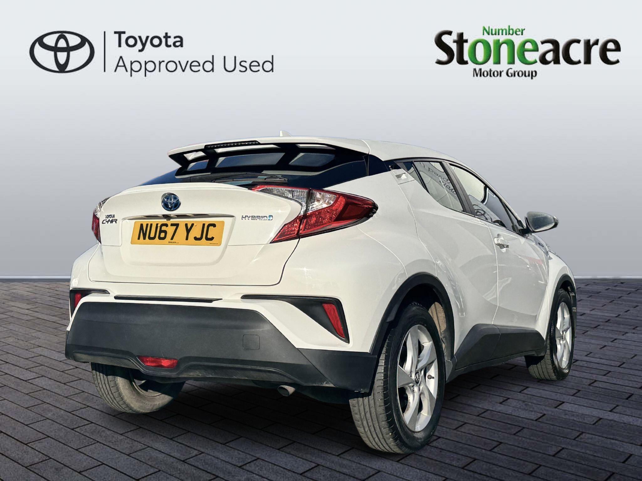 Toyota C-HR Self-Charging Hybrid 1.8 Hybrid Icon 5dr CVT NU67YJC Image 3