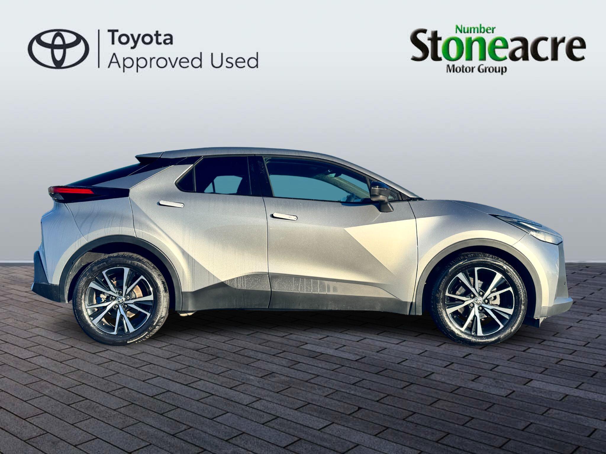 Toyota C-HR Self-Charging Hybrid Image 2