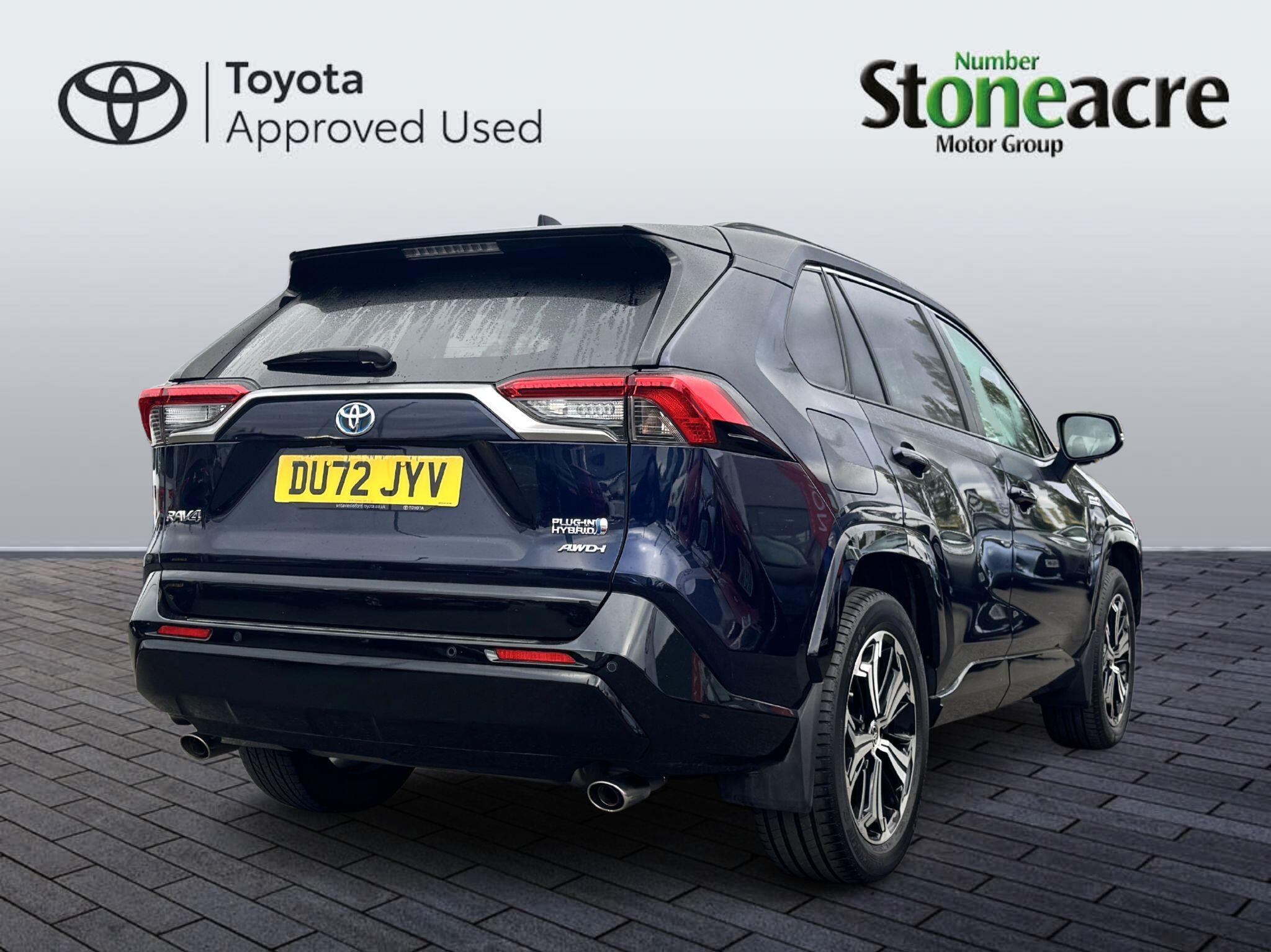 Toyota RAV4 Plug-in Hybrid 2.5 PHEV Dynamic 5dr CVT DU72JYV Image 3