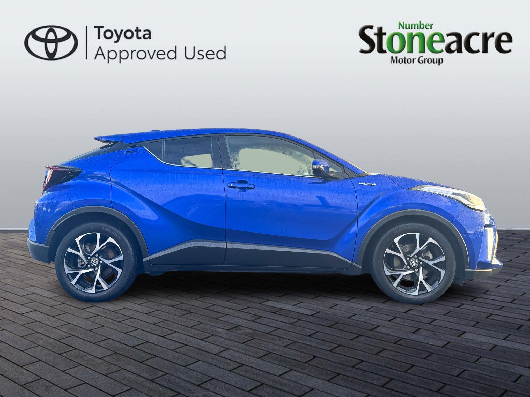 Toyota C-HR Self-Charging Hybrid 1.8 Hybrid Design 5dr CVT DA70WVW Image 2