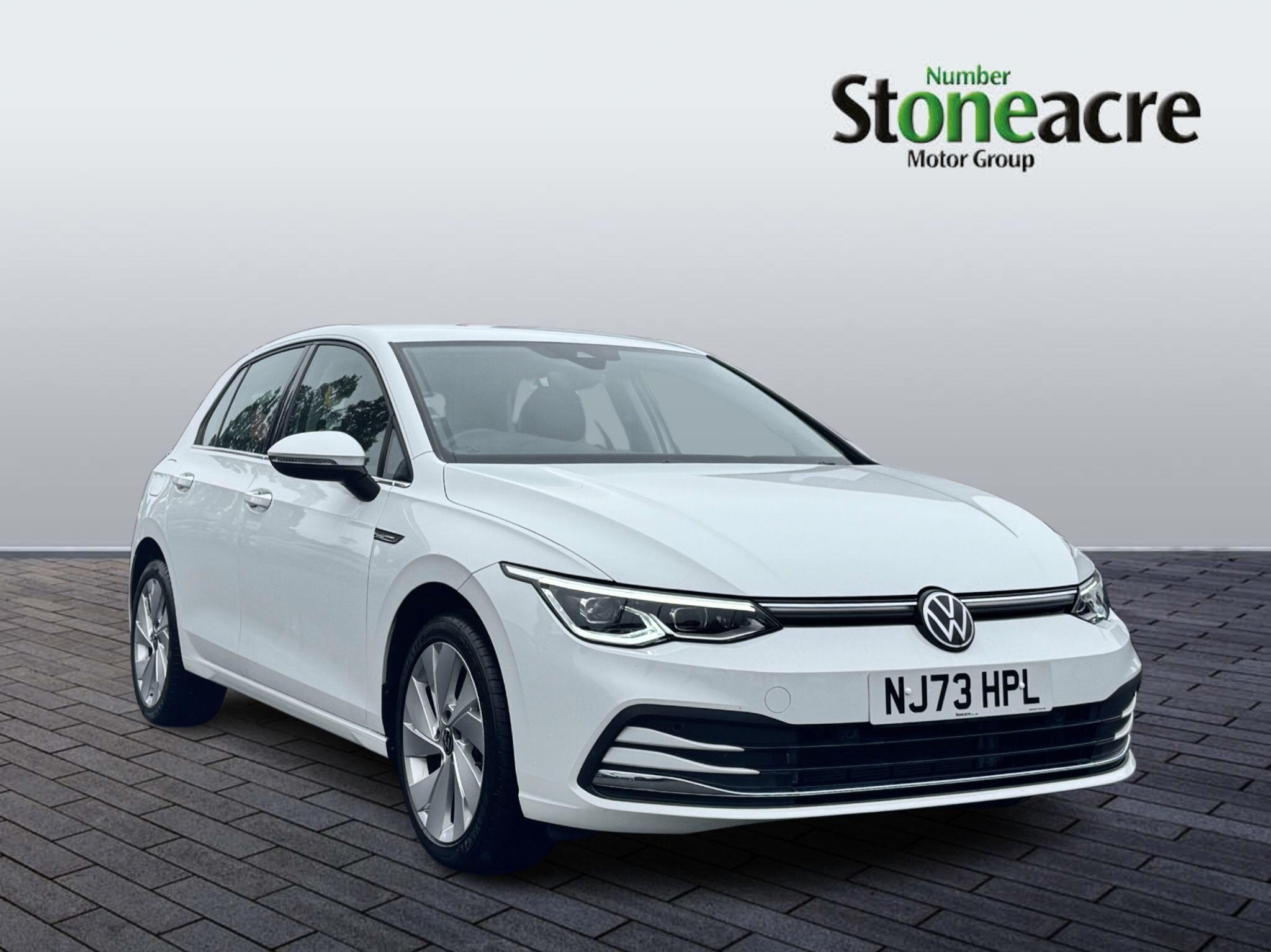 Volkswagen Golf 1.5 TSI Style Hatchback 5dr Petrol Manual Euro 6 (s/s) (130 ps) NJ73HPL Image 1