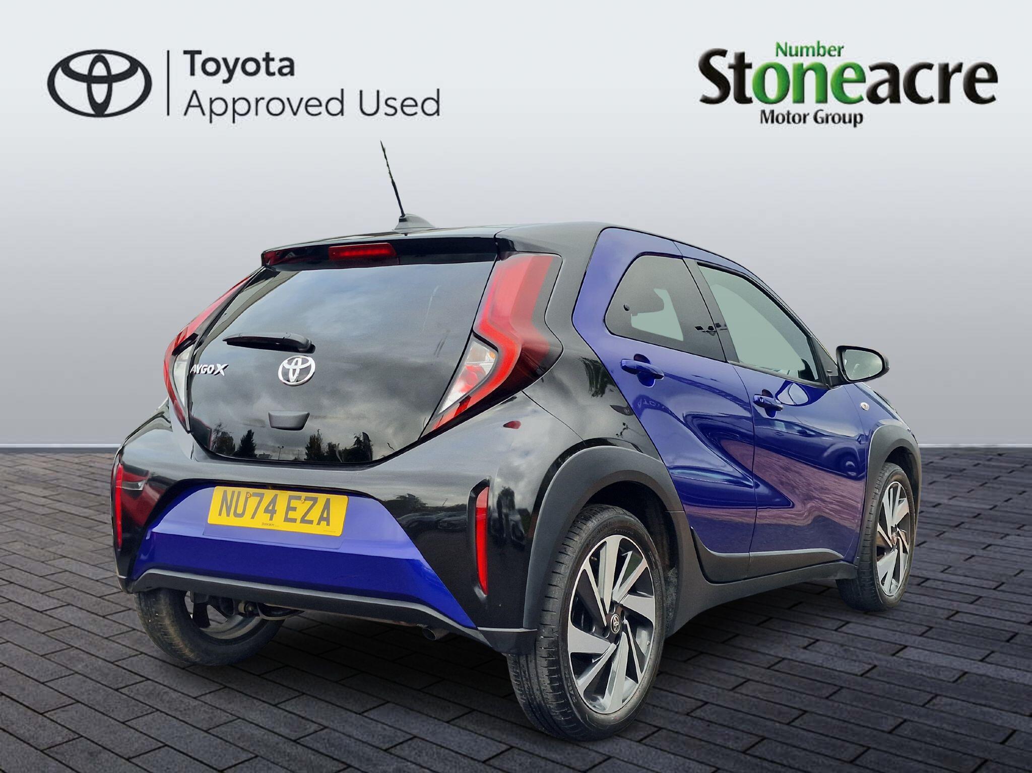 Toyota Aygo X 1.0 VVT-i Edge 5dr NU74EZA Image 2