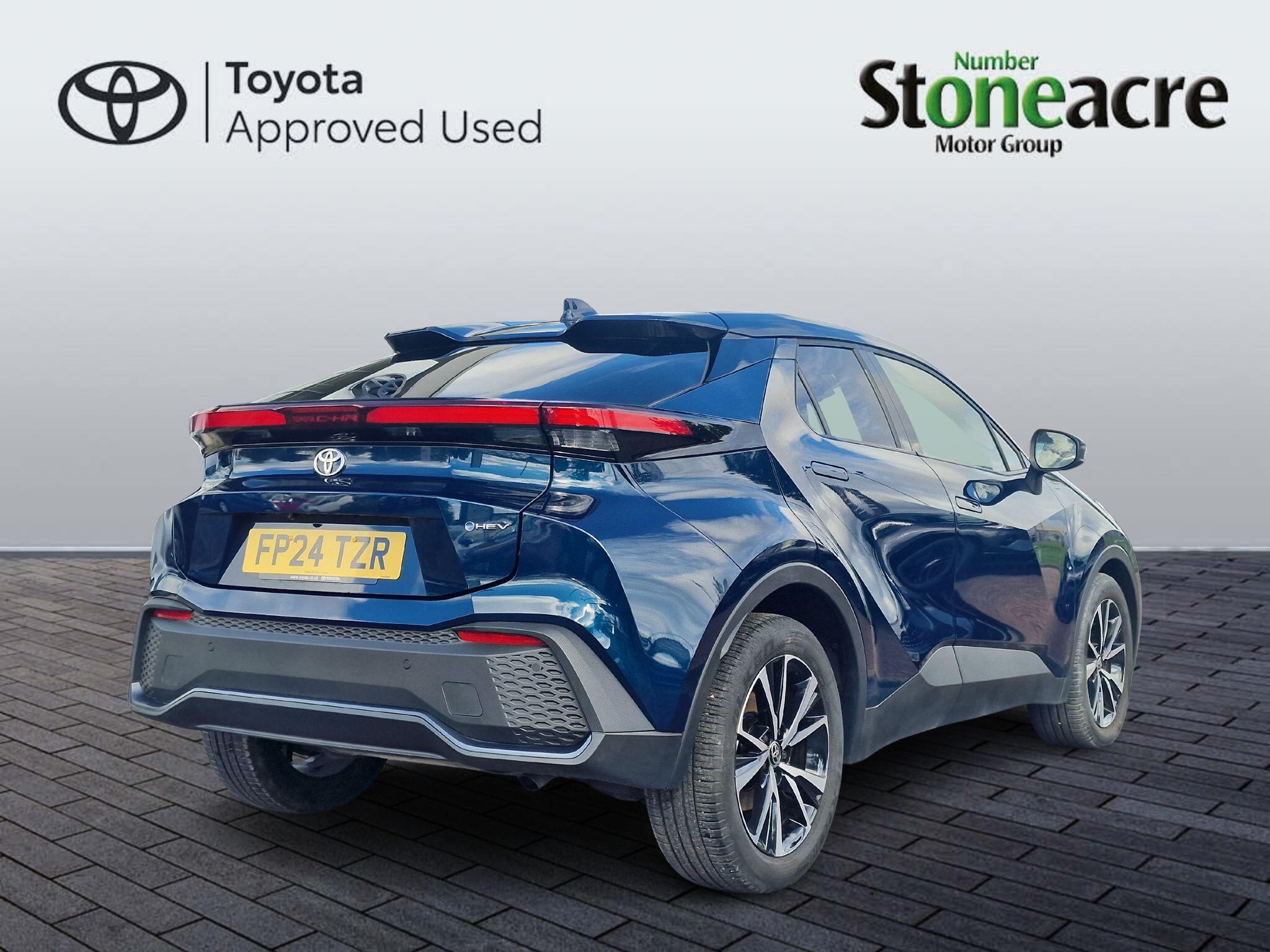 Toyota C-HR Self-Charging Hybrid 1.8 VVT-h Design CVT Euro 6 (s/s) 5dr FP24TZR Image 2