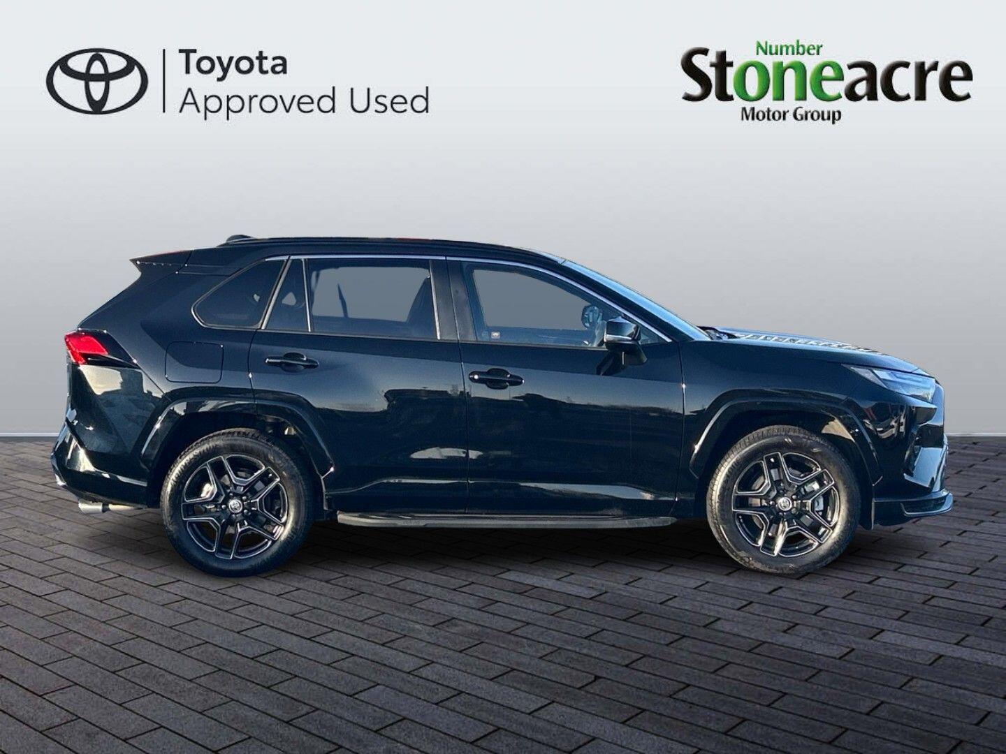 Toyota RAV4 Plug-in Hybrid 2.5 VVT-h 18.1 kWh GR SPORT CVT 4WD Euro 6 (s/s) 5dr NL75GXM Image 2