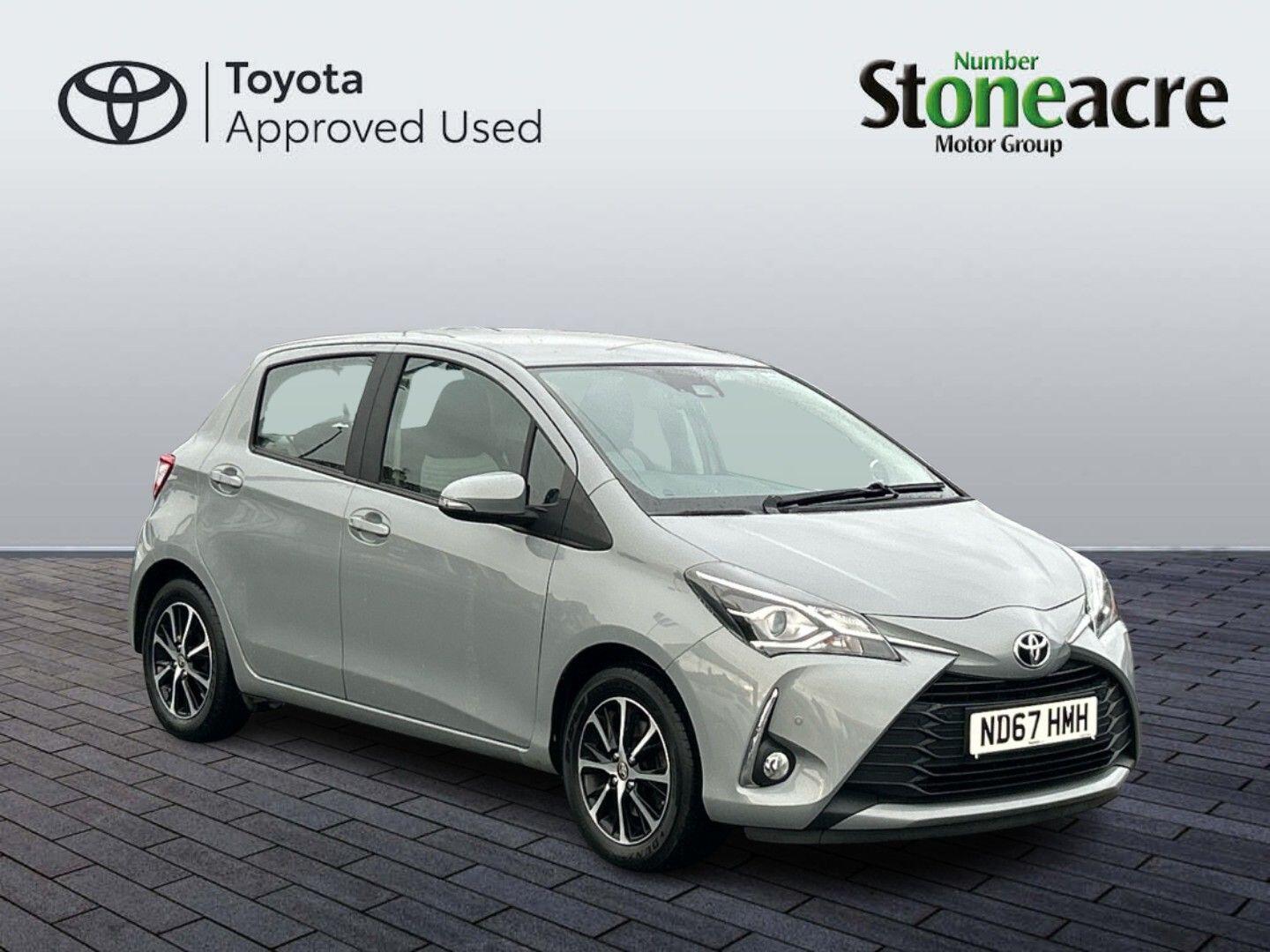 Toyota Yaris 1.5 VVT-i Icon Tech Euro 6 5dr ND67HMH Image 1