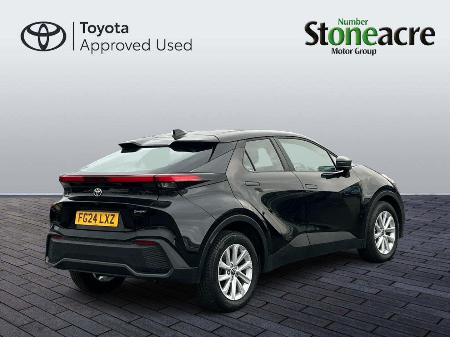 Toyota C-HR Self-Charging Hybrid 1.8 VVT-h Icon CVT Euro 6 (s/s) 5dr FG24LXZ Image 2