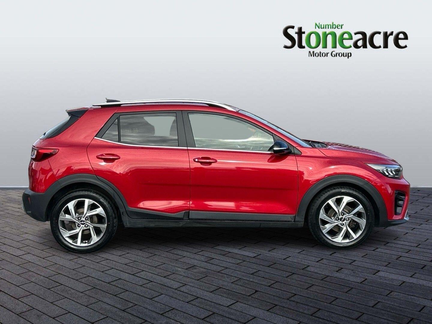 Kia Stonic 1.0 T-GDi MHEV GT-Line SUV 5dr Petrol Hybrid Manual Euro 6 (s/s) (118 bhp) DA22CHC Image 2