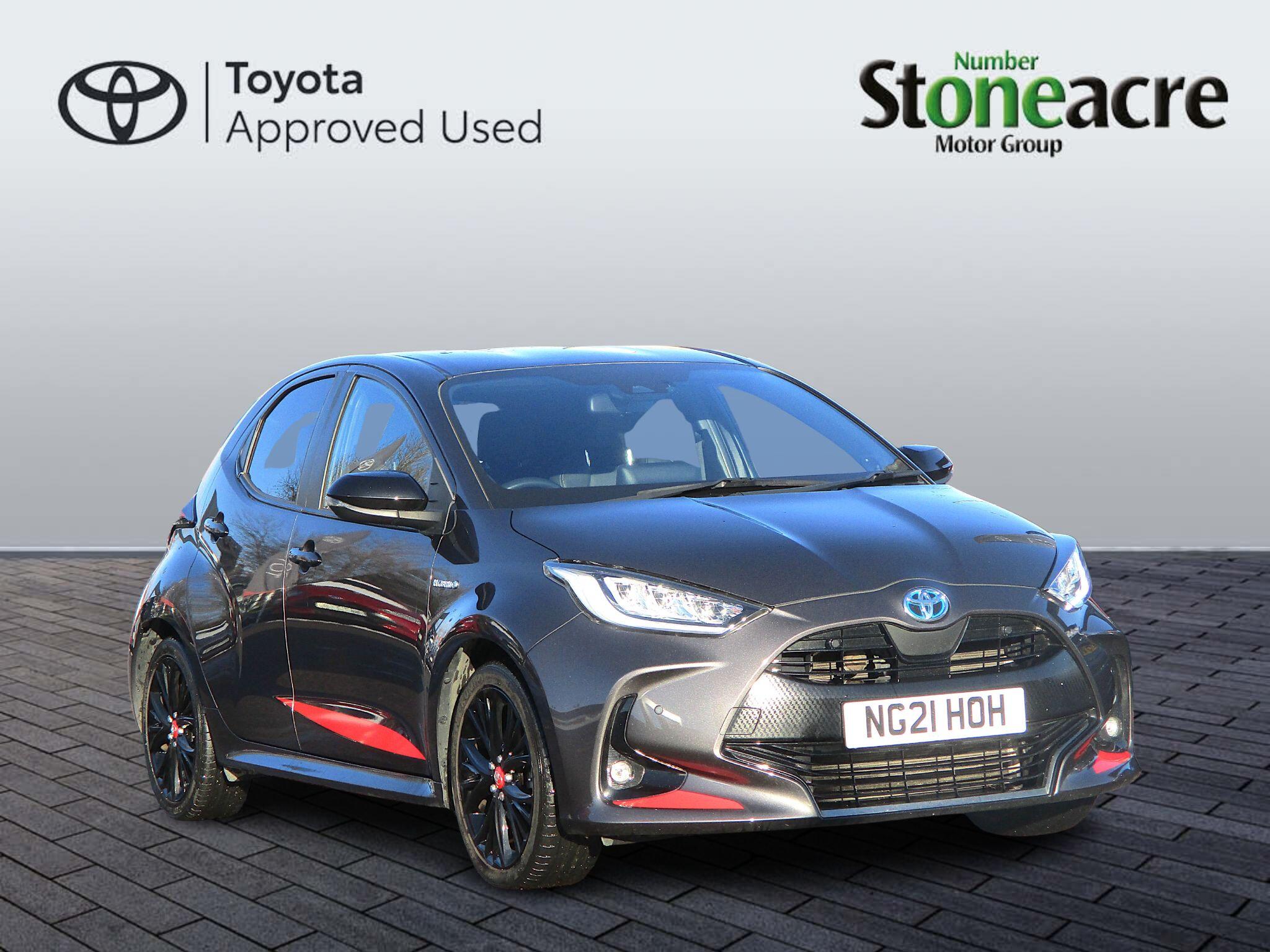 Toyota Yaris 1.5 Hybrid Dynamic 5dr CVT NG21HOH Image 1