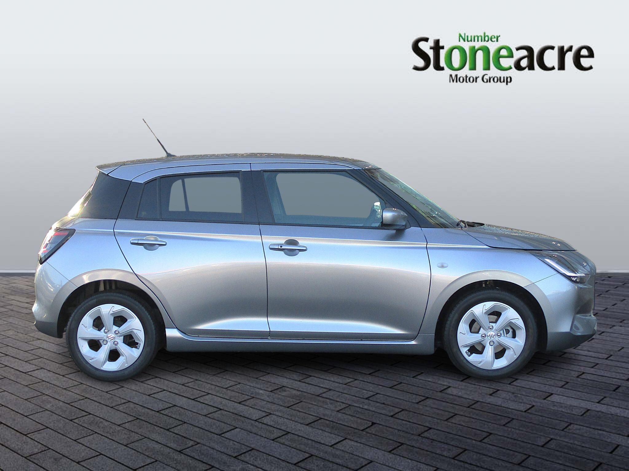 Suzuki Swift 1.2 MHEV Motion Euro 6 (s/s) 5dr NA75PZK Image 2