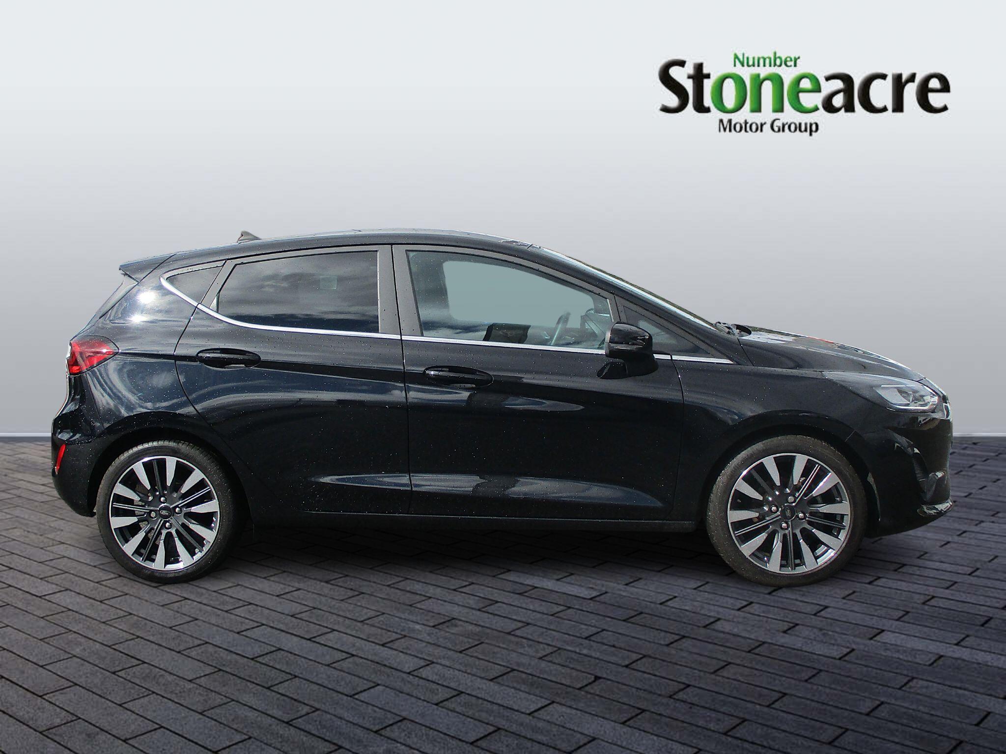 Ford Fiesta 1.0T EcoBoost MHEV Titanium Vignale Euro 6 (s/s) 5dr NL22ZKE Image 2