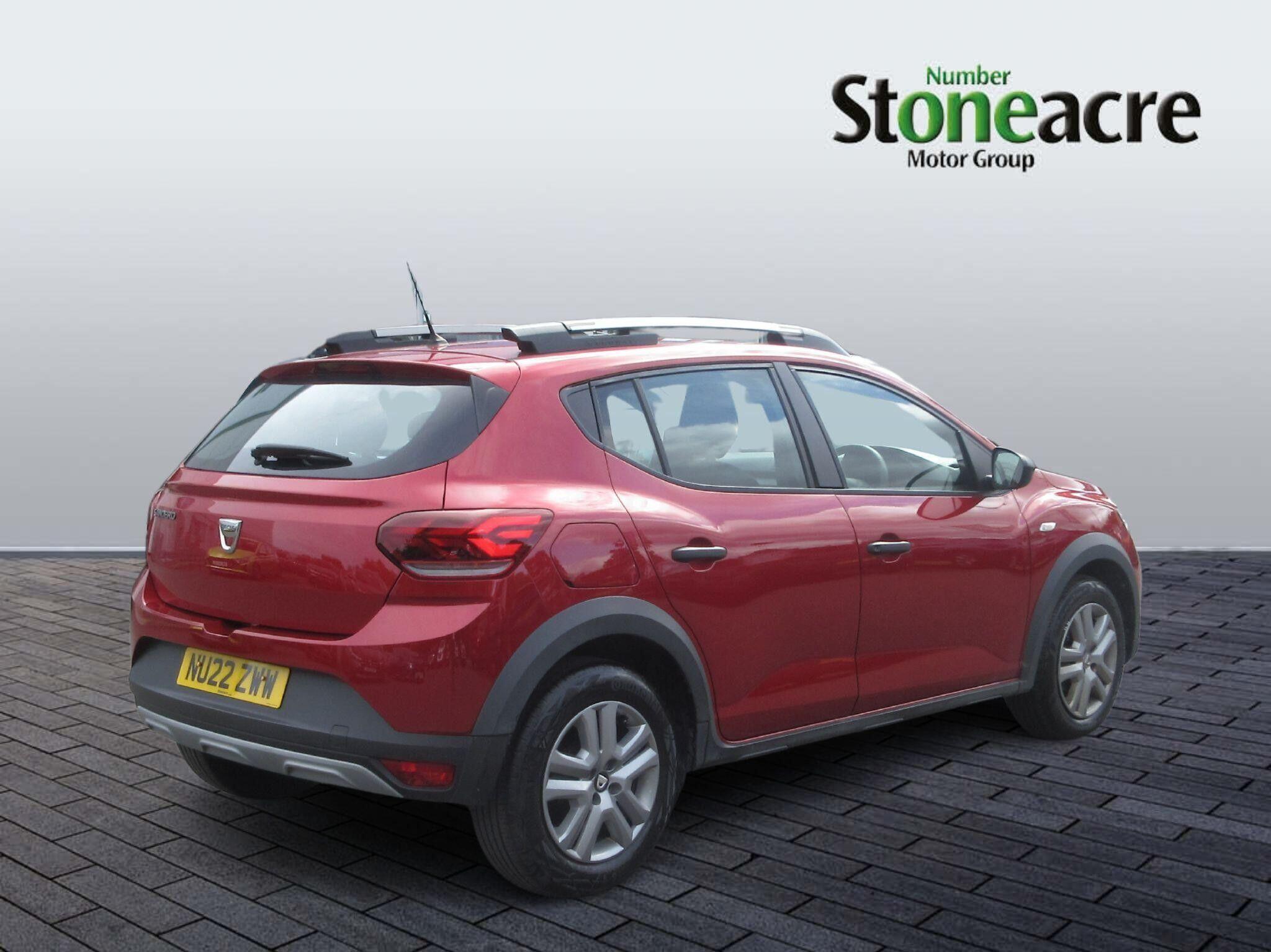 Dacia Sandero Stepway 1.0 TCe Essential 5dr NU22ZWW Image 3
