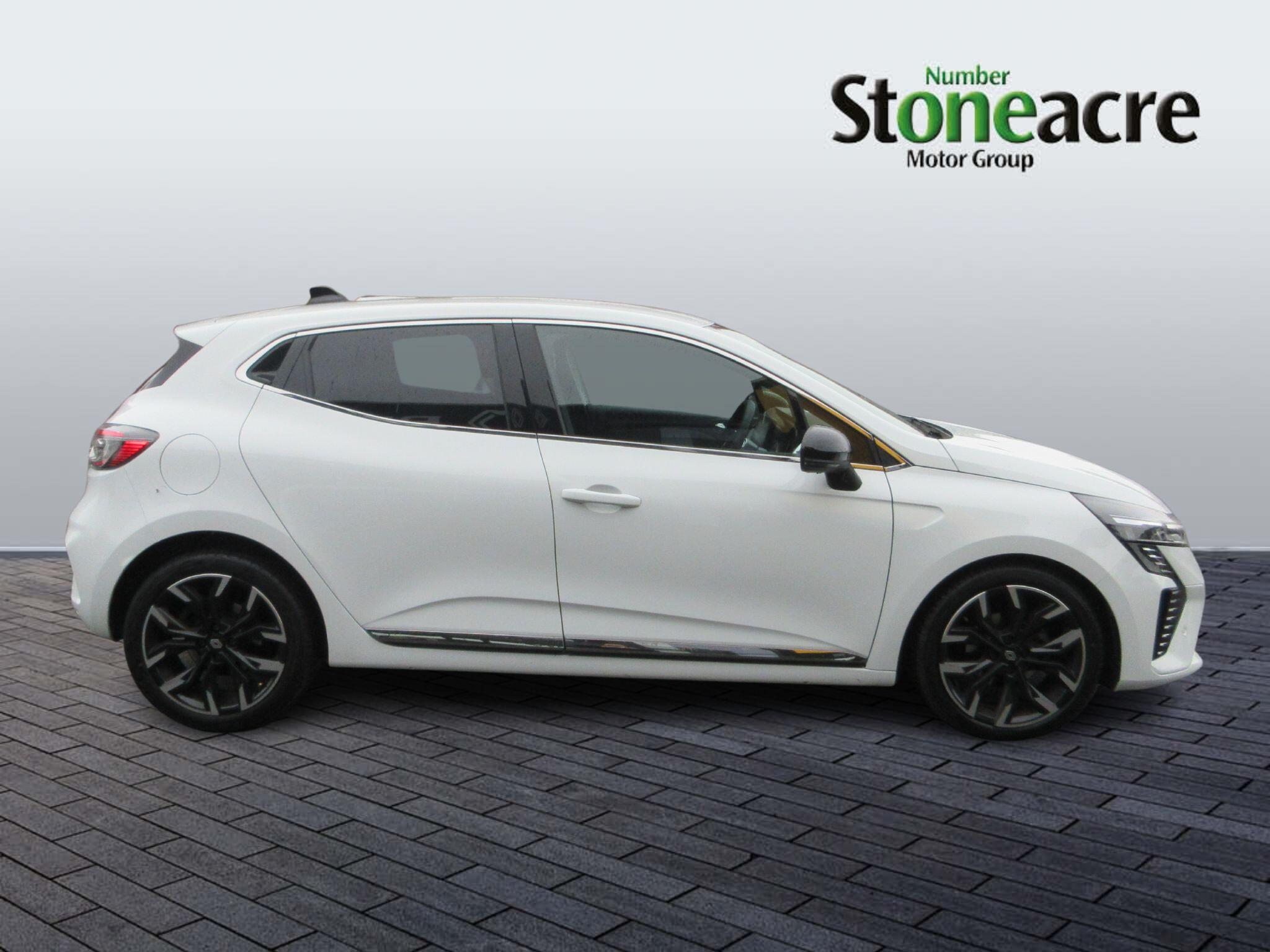 Renault Clio Image 2