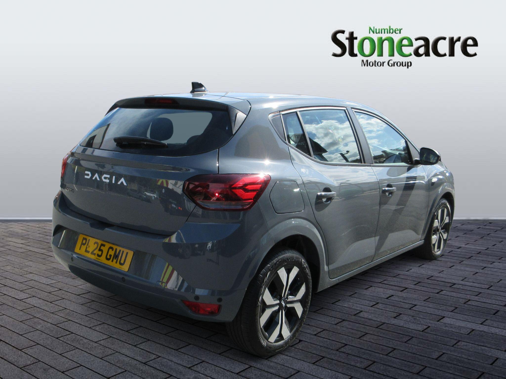 Dacia Sandero 1.0 TCe Journey Euro 6 (s/s) 5dr PL25GMU Image 3