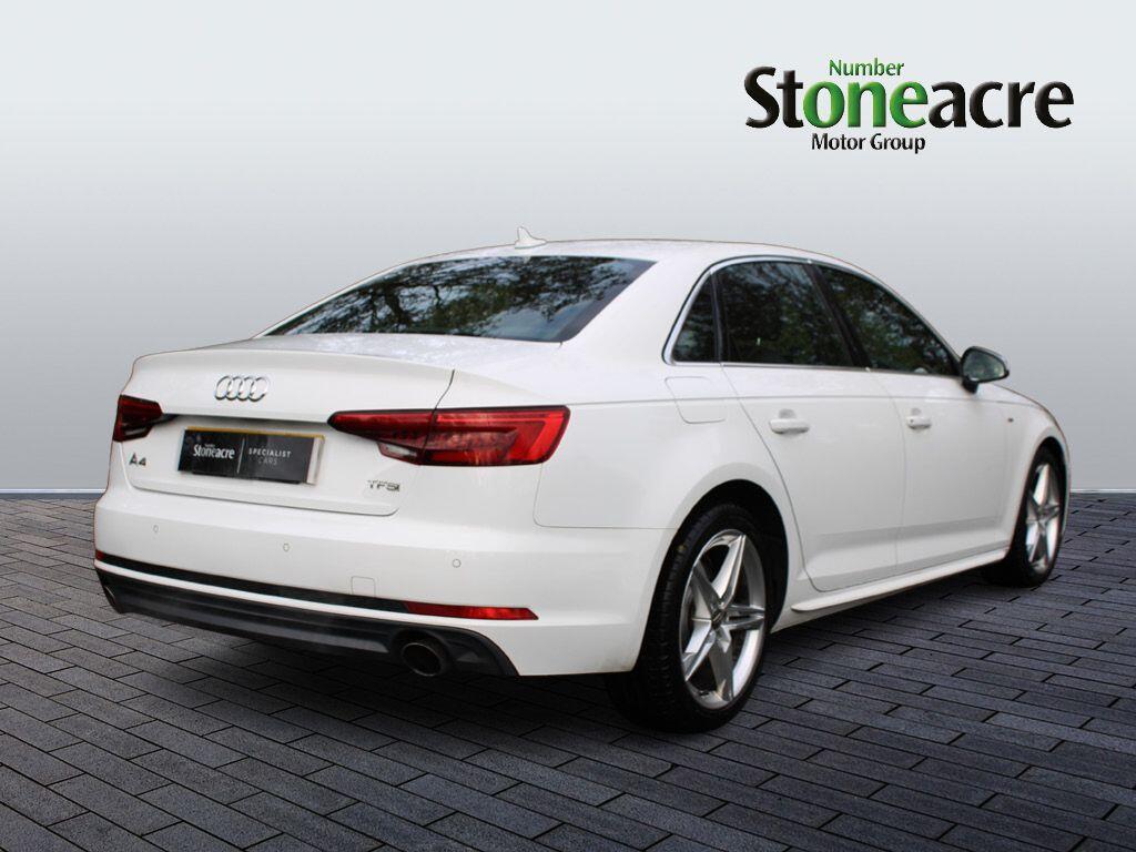 Audi A4 Saloon 2.0 TFSI S line S Tronic Euro 6 (s/s) 4dr YA17OFM Image 3