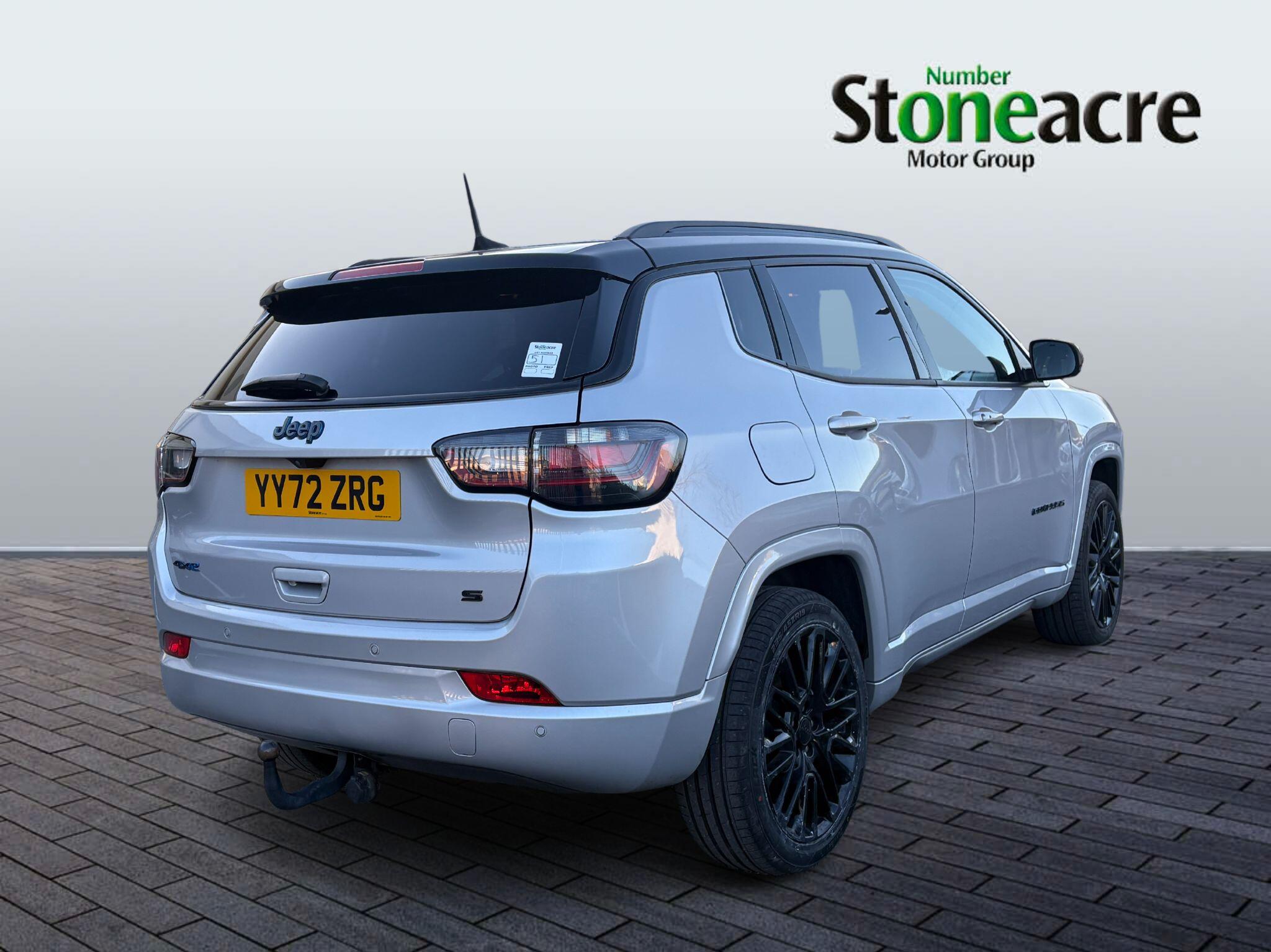 Jeep Compass 1.3 T4 GSE 4xe PHEV S Model 5dr Auto YY72ZRG Image 3