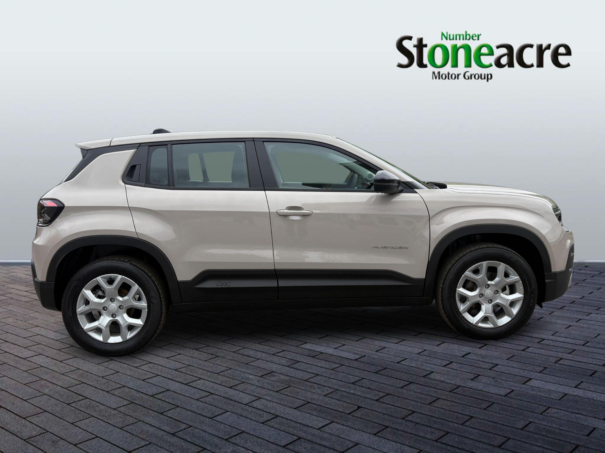 Jeep Avenger 1.2 Altitude Euro 6 (s/s) 5dr DU75OCD Image 2