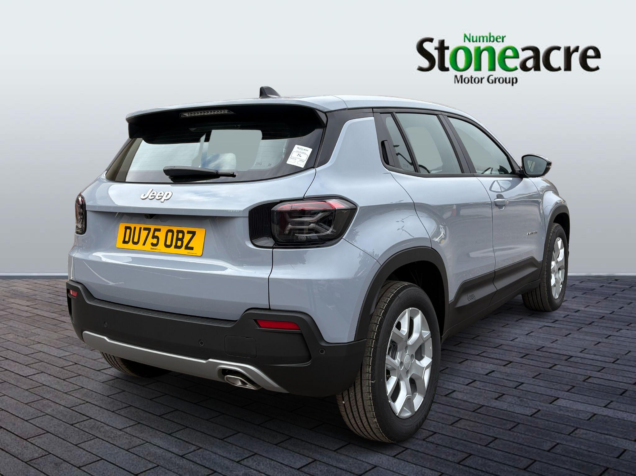 Jeep Avenger e-Hybrid 1.2 e-Hybrid MHEV Summit e-DCT Euro 6 (s/s) 5dr DU75OBZ Image 3