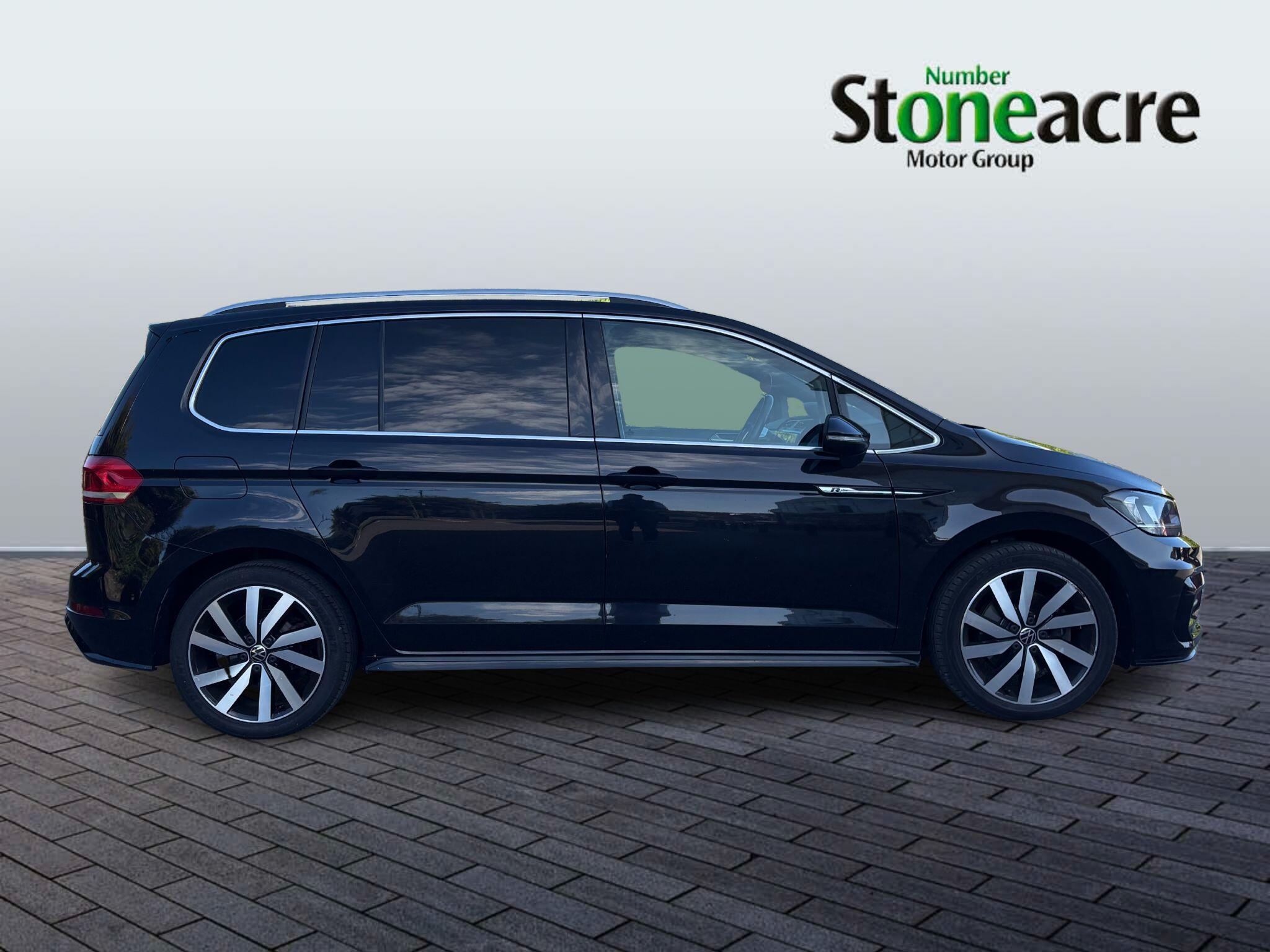 Volkswagen Touran 1.5 TSI EVO R-Line DSG Euro 6 (s/s) 5dr PK21SBO Image 2