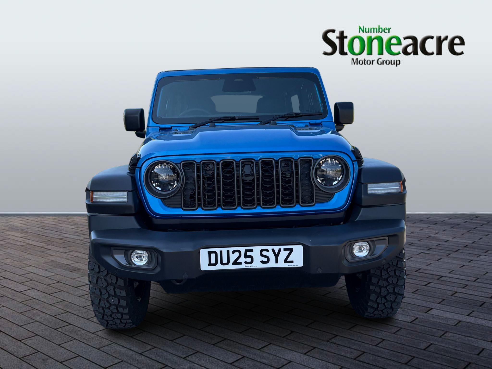 Jeep Wrangler Image 2
