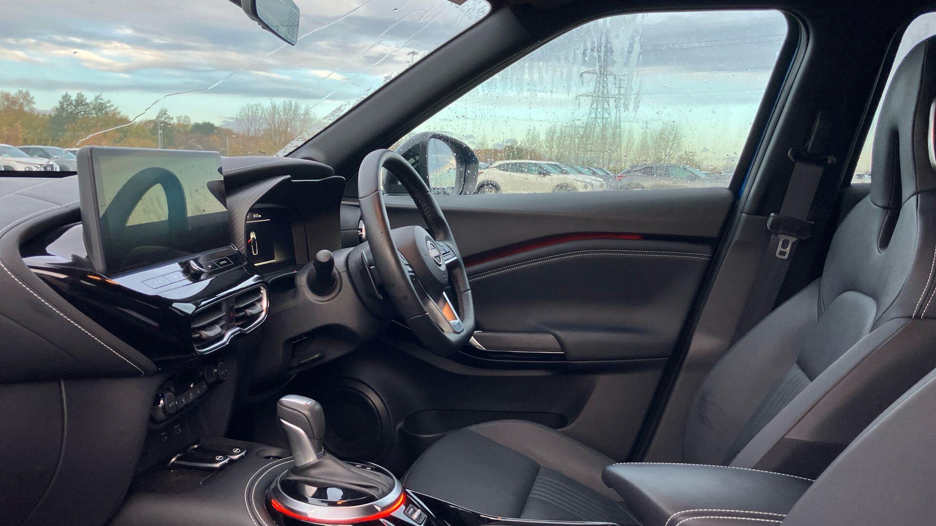 Nissan Juke 1.0 DIG-T Tekna DCT Auto Euro 6 (s/s) 5dr OW74HXX Image 2