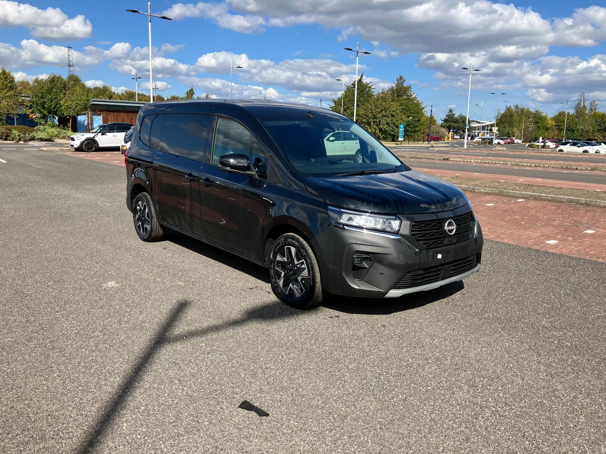 Nissan Townstar 1.3 TCe Tekna L2 H1 Euro 6 (s/s) 6dr null Image 1