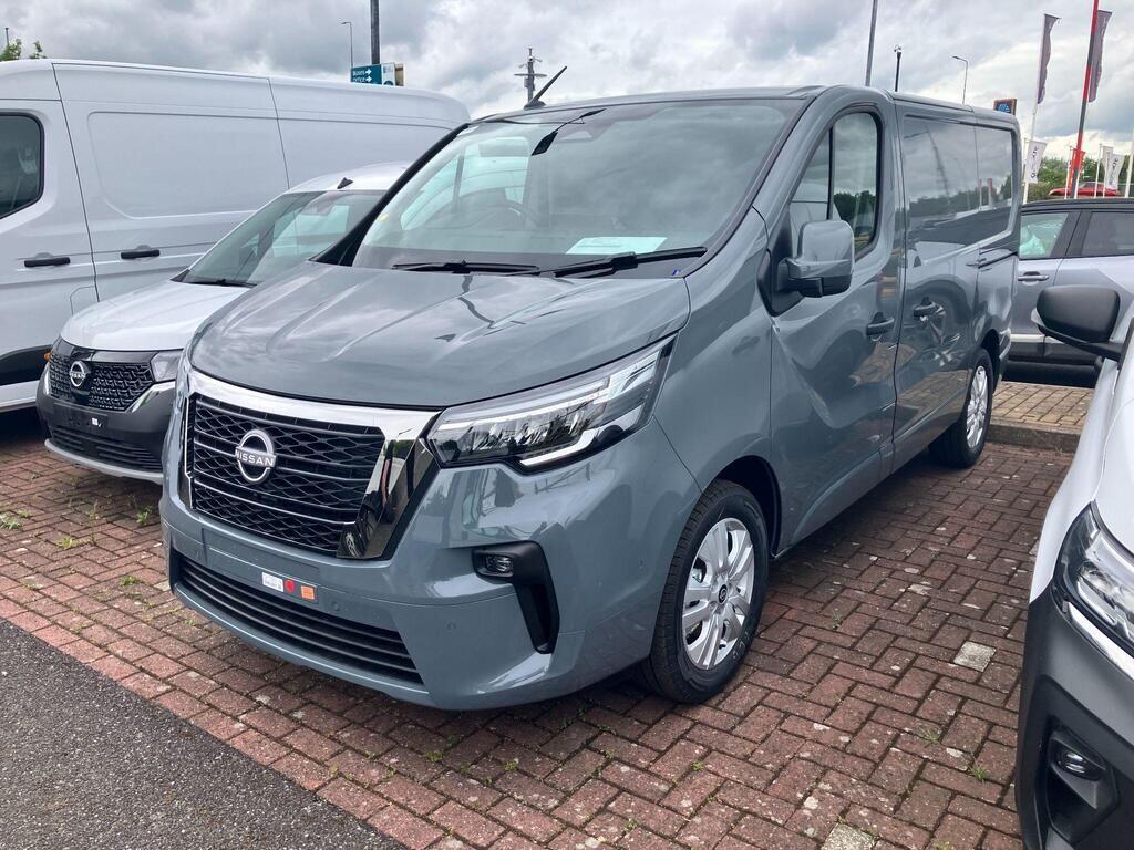 Nissan Primastar 2.0 dCi 30 Tekna L1 Euro 6 (s/s) 5dr null Image 3