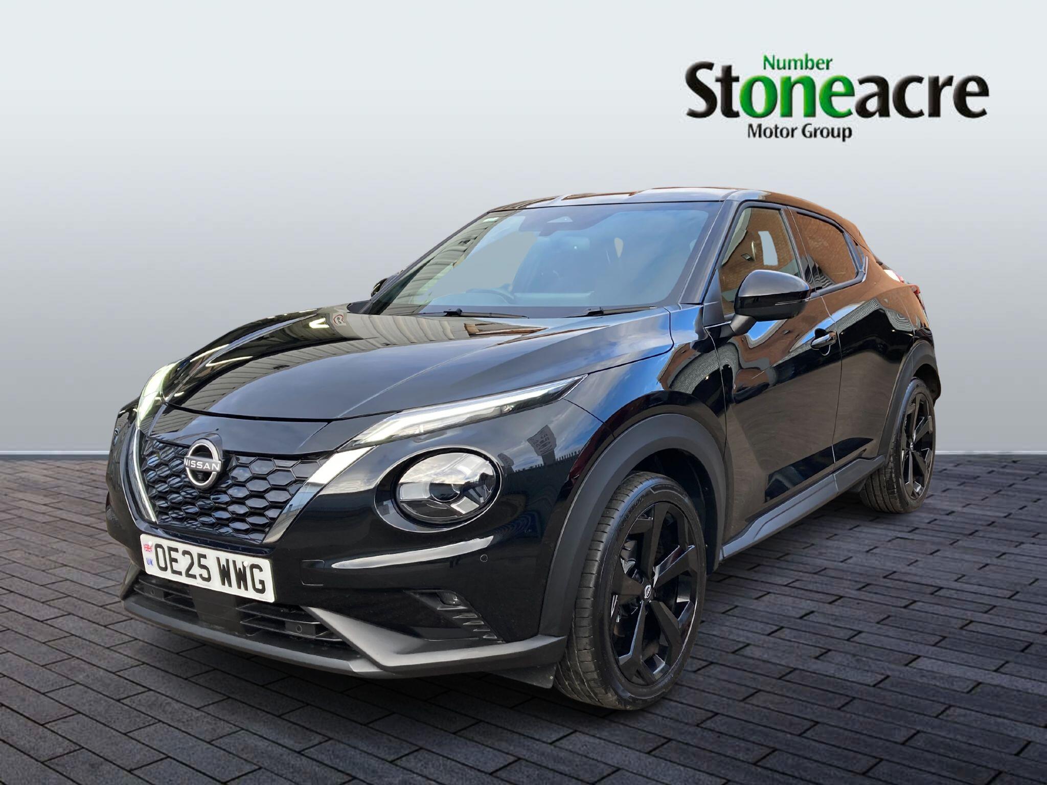 Nissan Juke Hybrid 1.6 Tekna Auto Euro 6 5dr OE25WWG Image 3