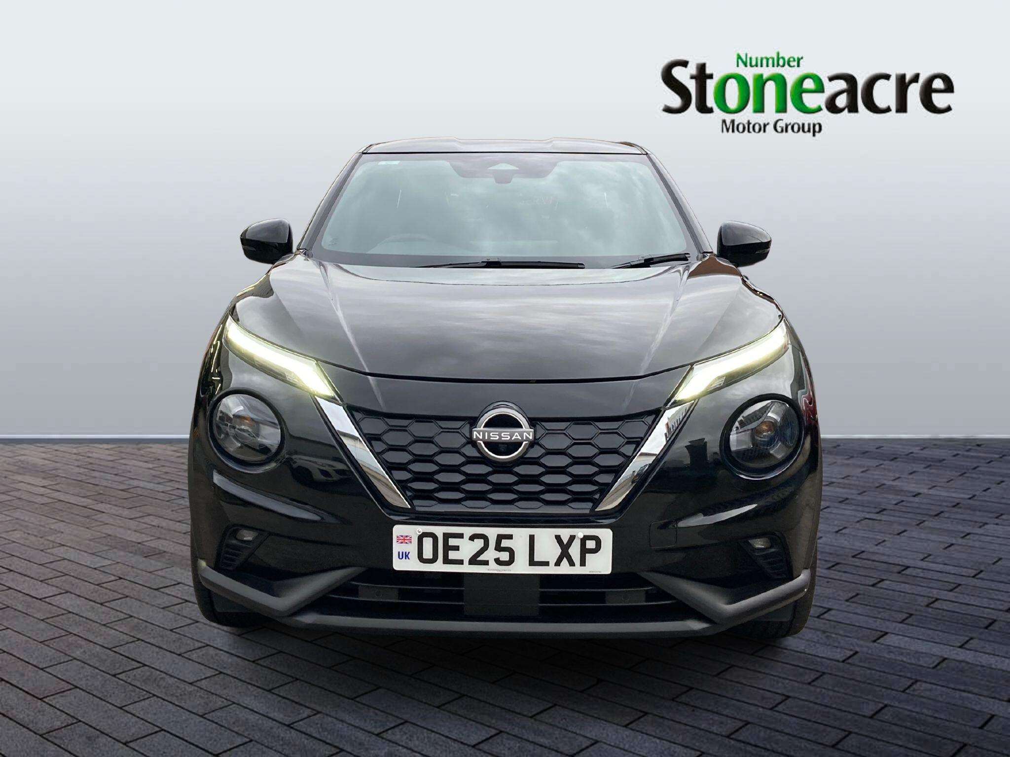 Nissan Juke Hybrid 1.6 Tekna Auto Euro 6 5dr OE25LXP Image 2