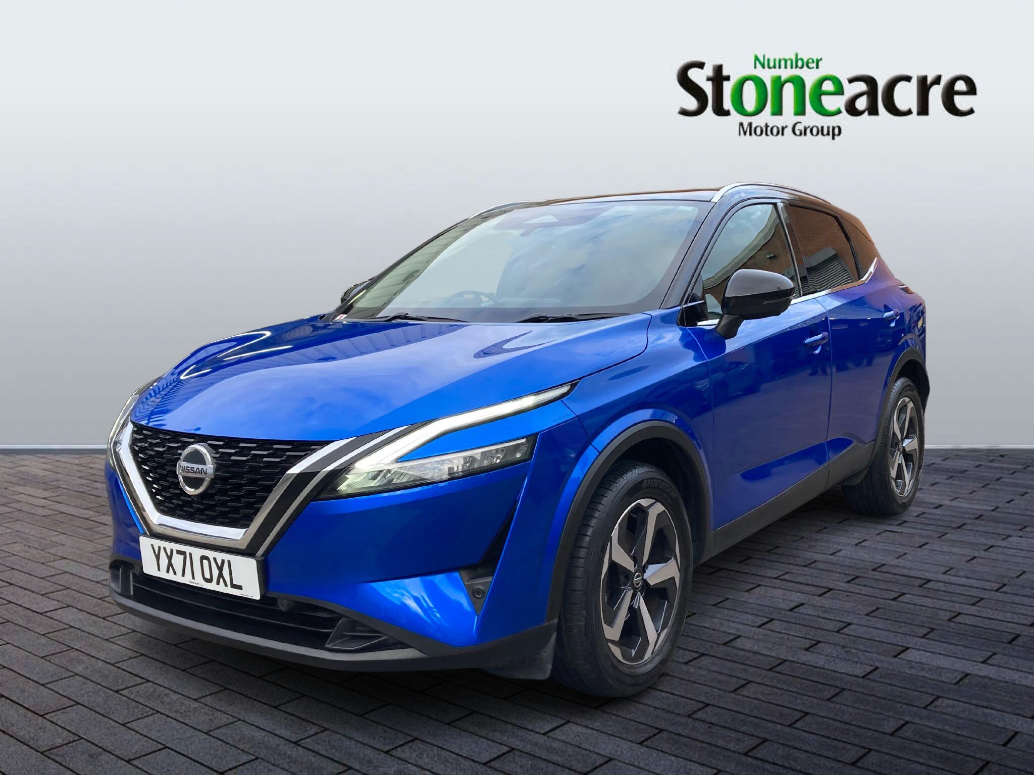 Nissan Qashqai 1.3 DIG-T MHEV Premiere Edition SUV 5dr Petrol Hybrid Manual Euro 6 (s/s) (140 ps) YX71OXL Image 3