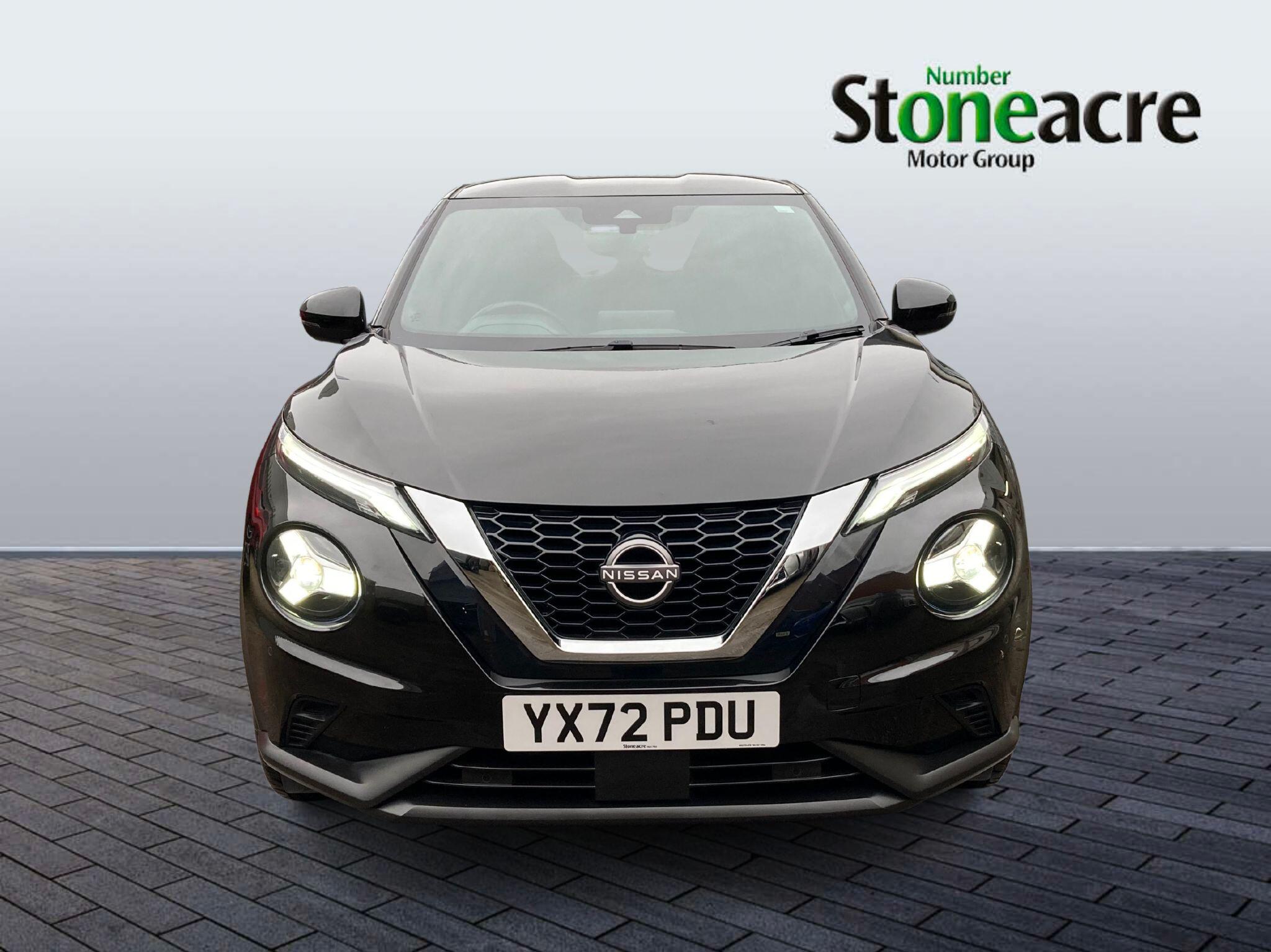 Nissan Juke 1.0 DiG-T N-Connecta 5dr YX72PDU Image 2