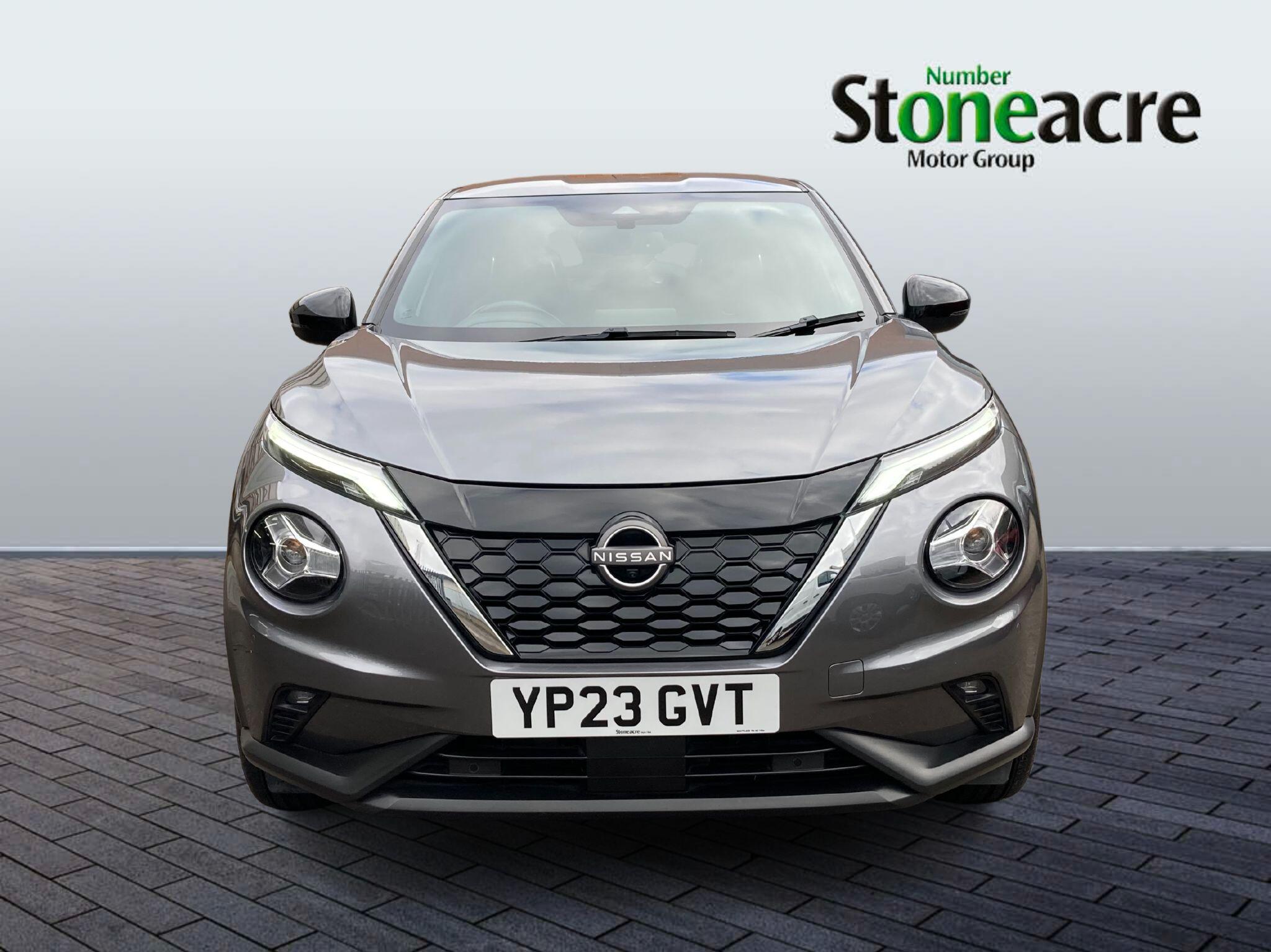 Nissan Juke Hybrid 1.6 Tekna Auto Euro 6 5dr YP23GVT Image 2