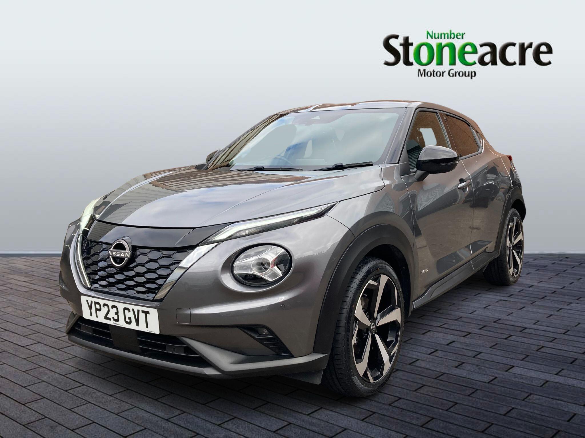 Nissan Juke Hybrid 1.6 Tekna Auto Euro 6 5dr YP23GVT Image 3