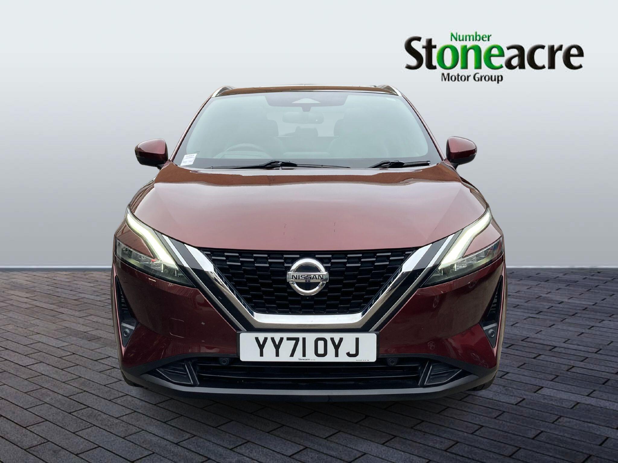 Nissan Qashqai 1.3 DiG-T MH Tekna 5dr YY71OYJ Image 2