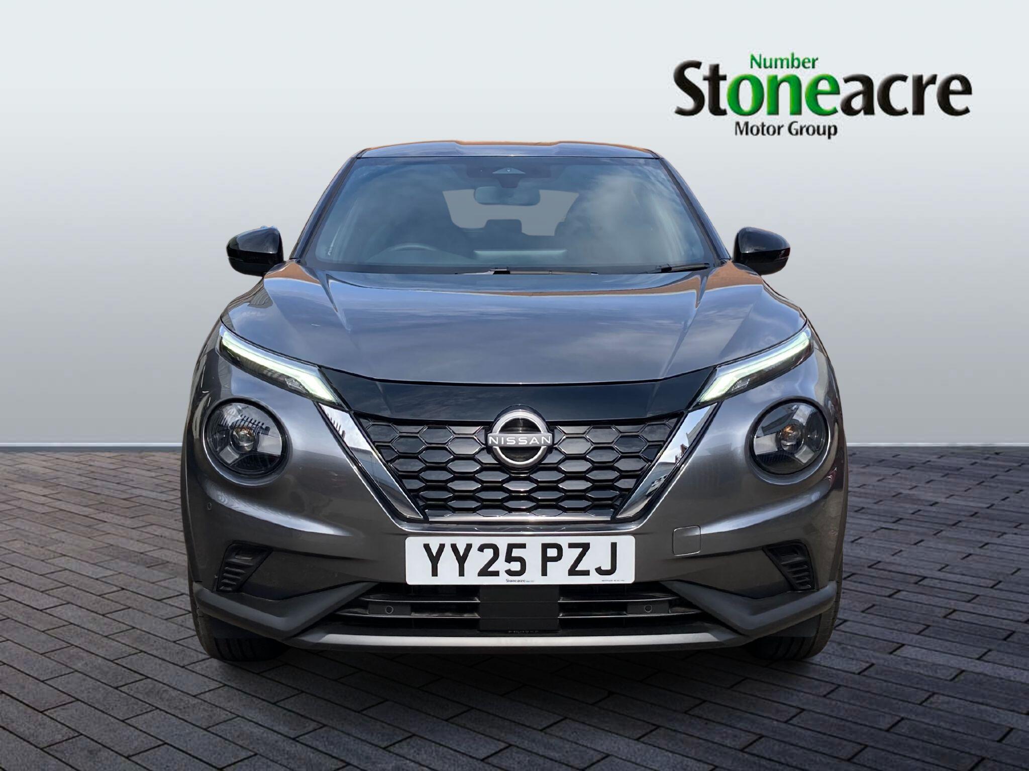 Nissan Juke Hybrid 1.6 N-Connecta Auto Euro 6 5dr YY25PZJ Image 2