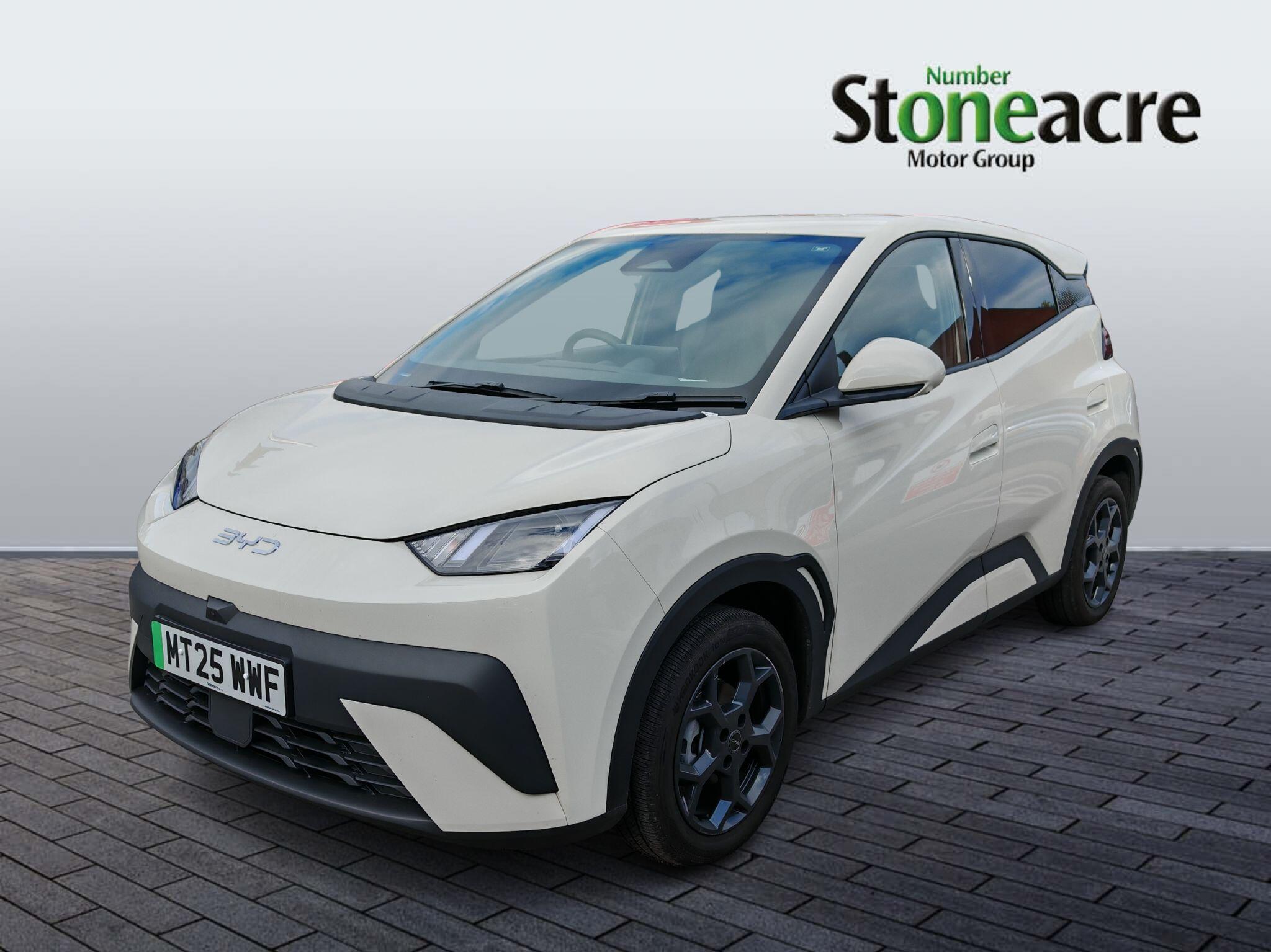 BYD DOLPHIN SURF 43.2kWh Comfort Auto 5dr MT25WWF Image 3