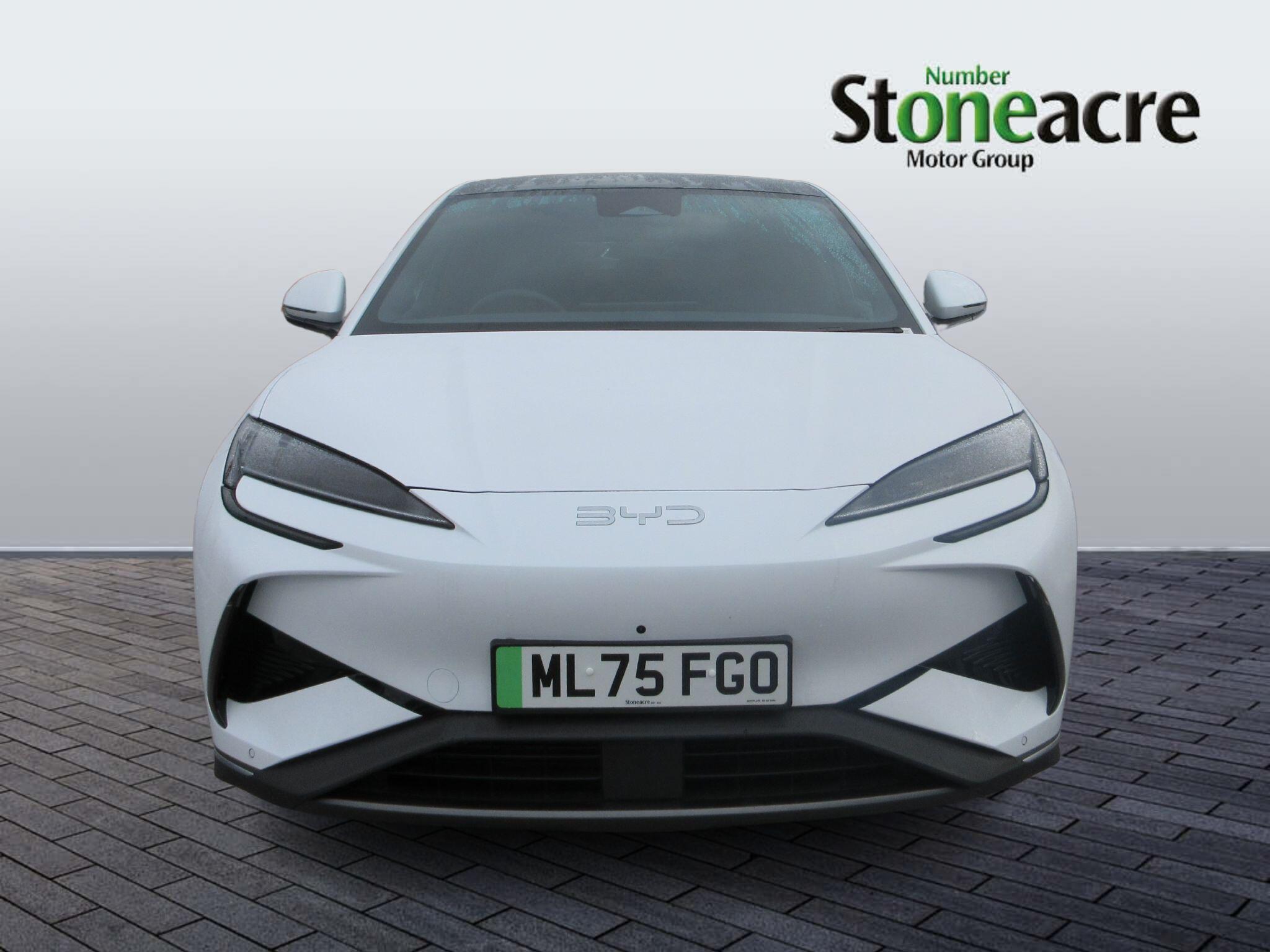 BYD Sealion 7 Image 2