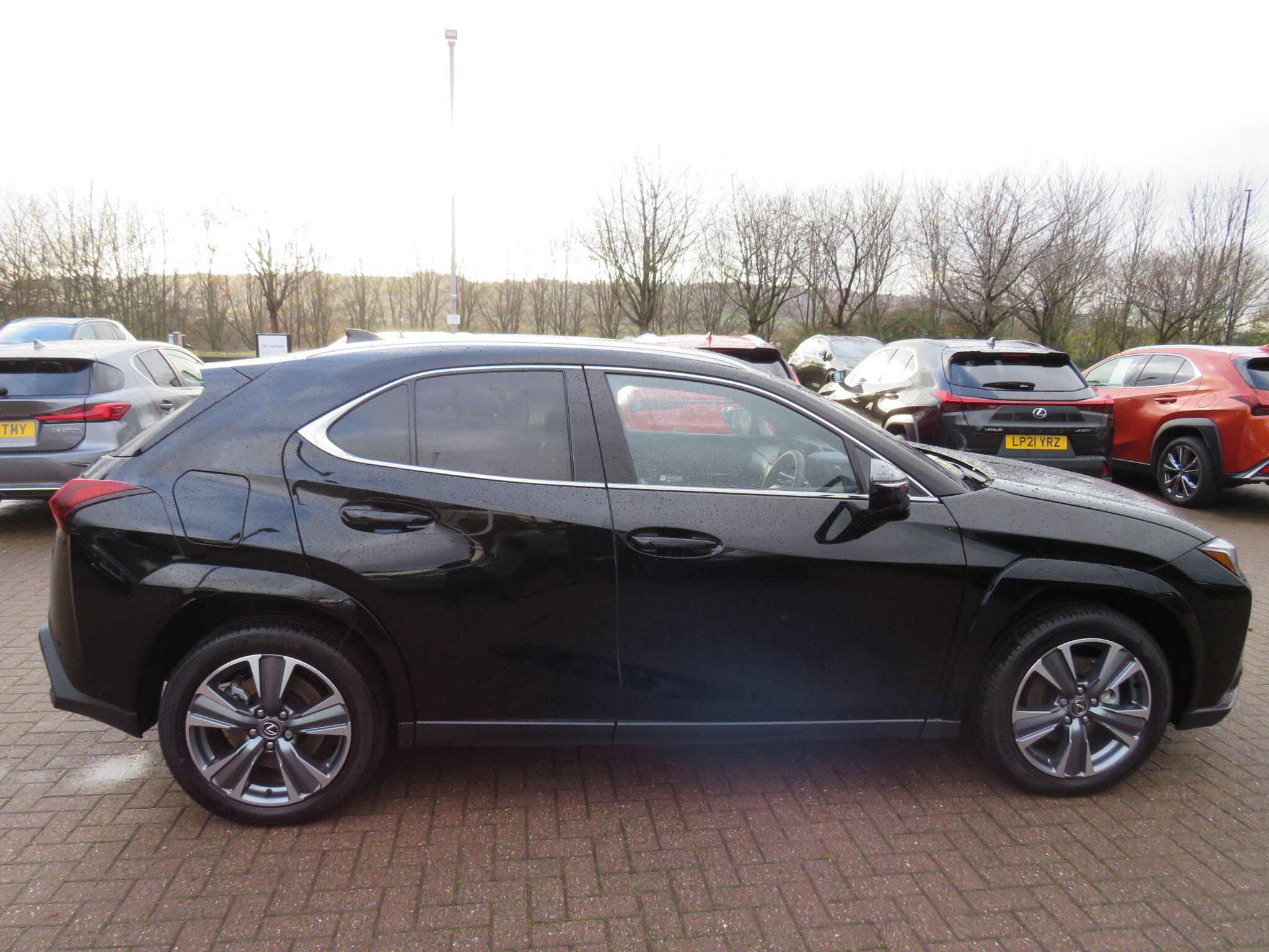 Lexus UX 300e 72.8kWh Takumi Auto 5dr ND75HKT Image 2