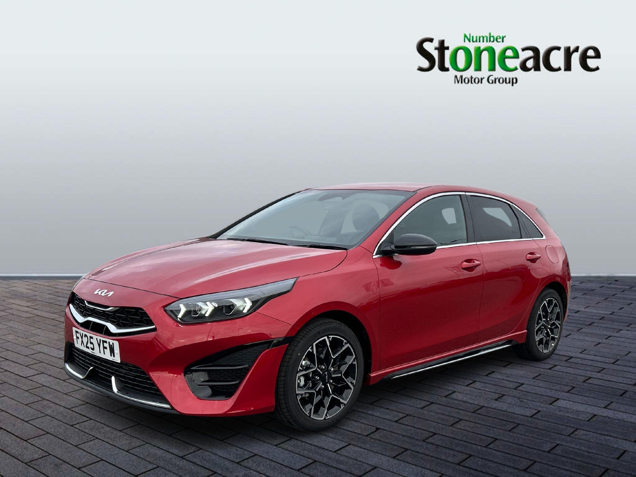 Kia Ceed 1.5 T-GDi GT-Line Euro 6 (s/s) 5dr FX25YFW Image 3