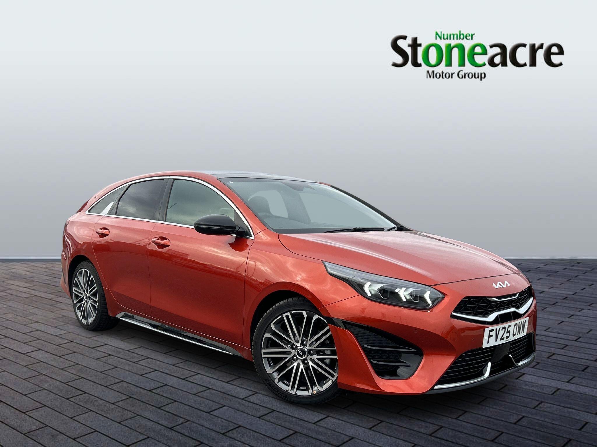 Kia ProCeed 1.5 T-GDi GT-Line S Shooting Brake DCT Euro 6 (s/s) 5dr FV25OWW Image 1