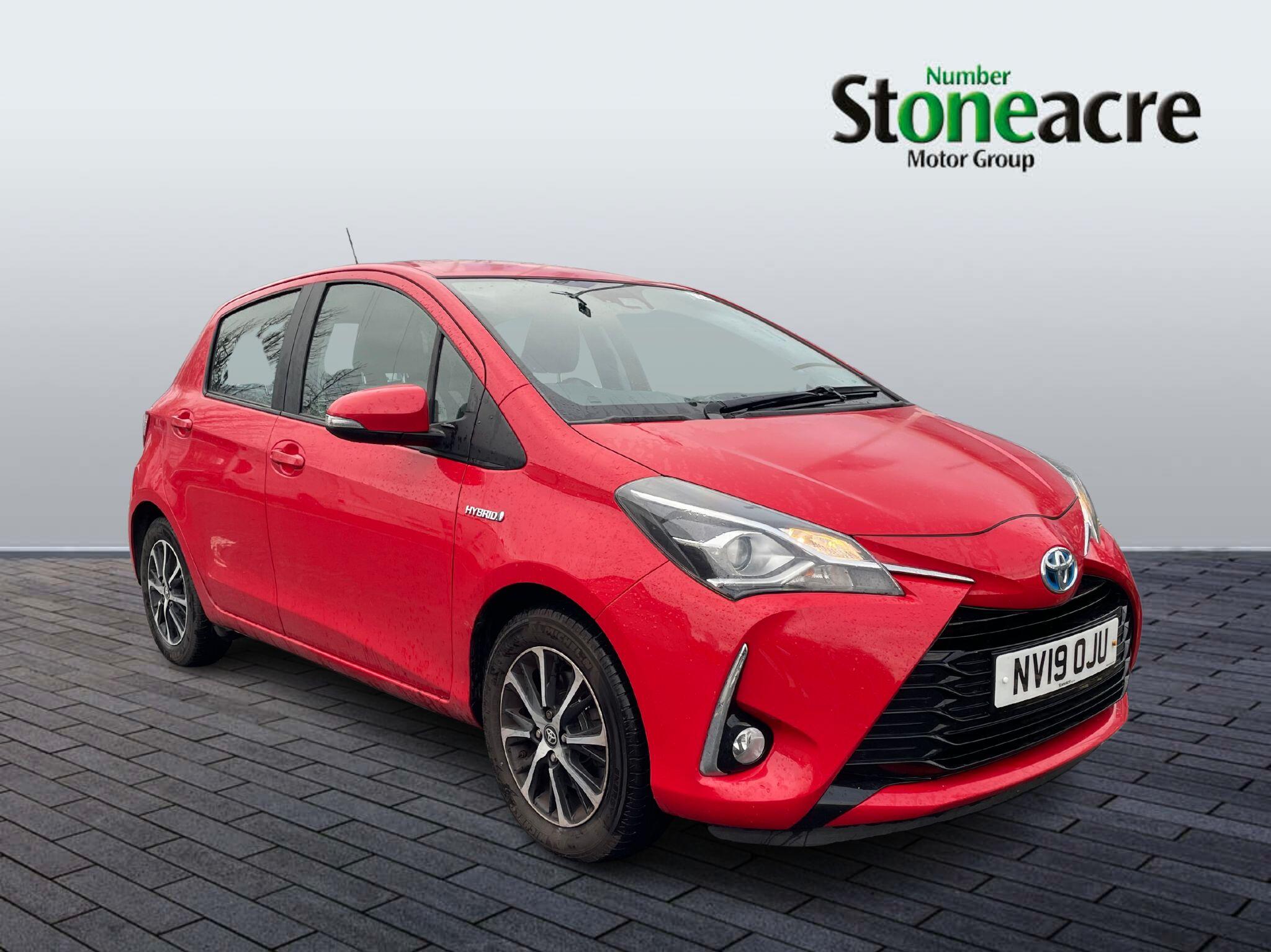 Toyota Yaris 1.5 VVT-h Icon Tech Hatchback 5dr Petrol Hybrid E-CVT Euro 6 (s/s) (100 ps) NV19OJU Image 1