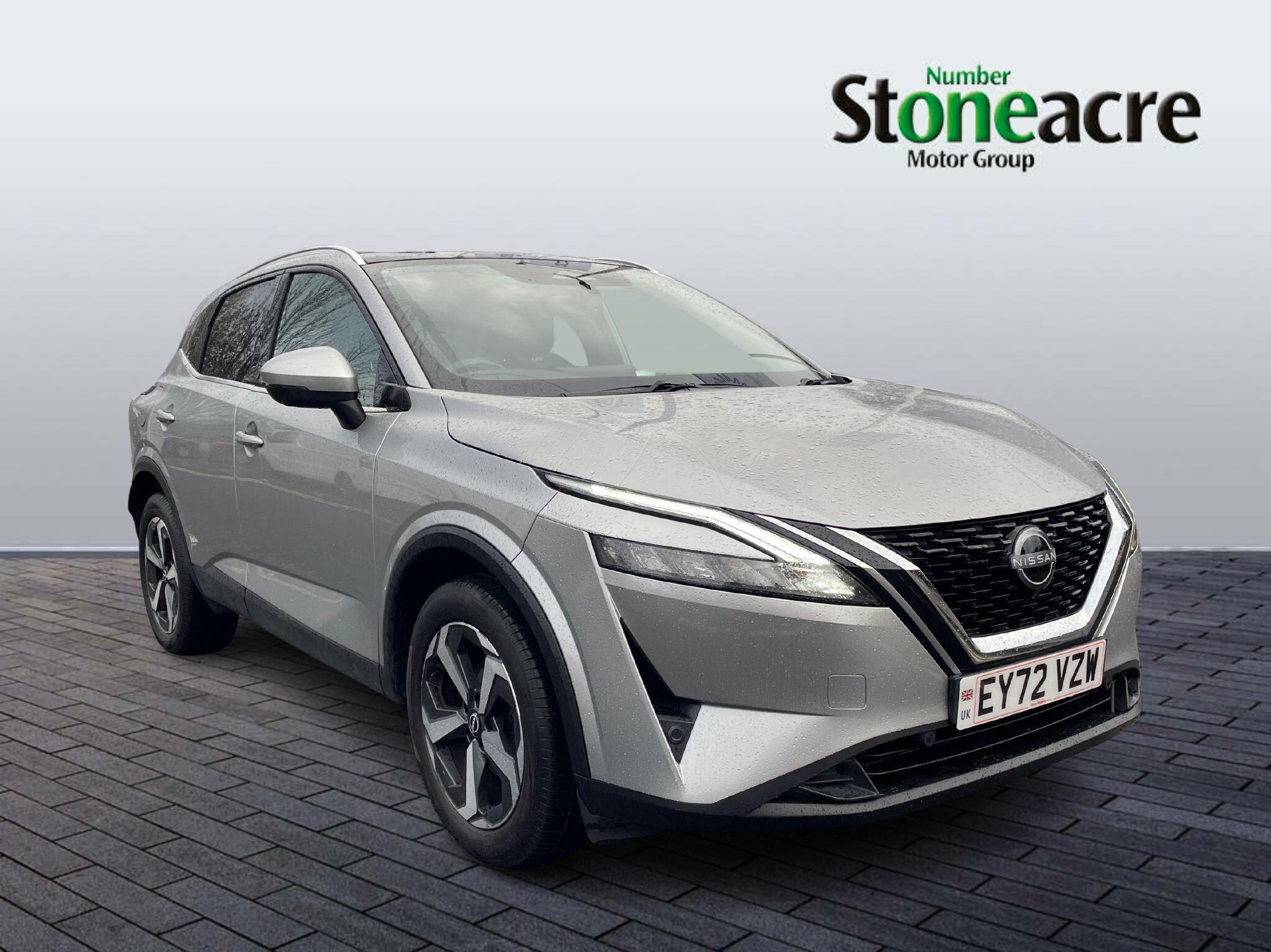 Nissan Qashqai 1.3 DIG-T MHEV N-Connecta XTRON Euro 6 (s/s) 5dr EY72VZW Image 1